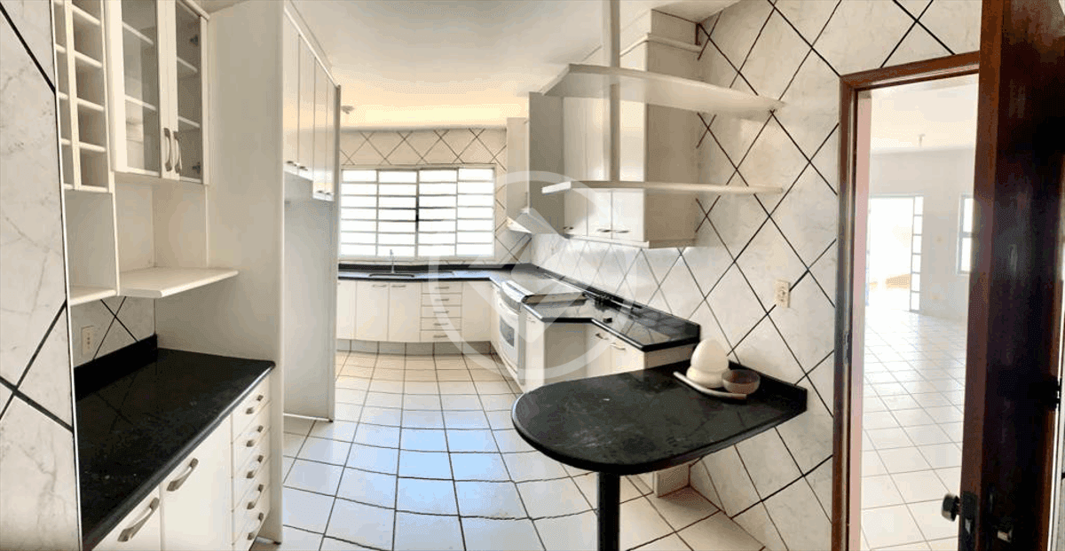 Casa Comercial 4 quartos no Setor Pedro Ludovico, Goiânia — foto 6 de 6