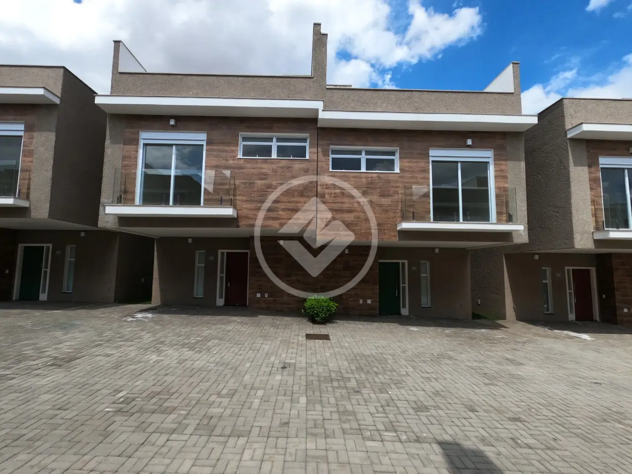 Condominio Quinta de Miranda / Casas prontas para morar