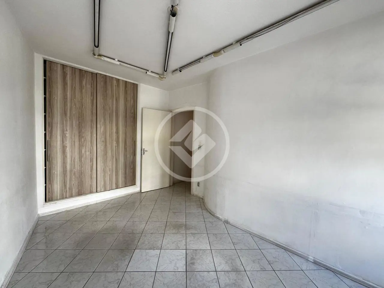 Apartamento de 98 m2, para reforma, com 3 dormitórios, no centro de Campinas