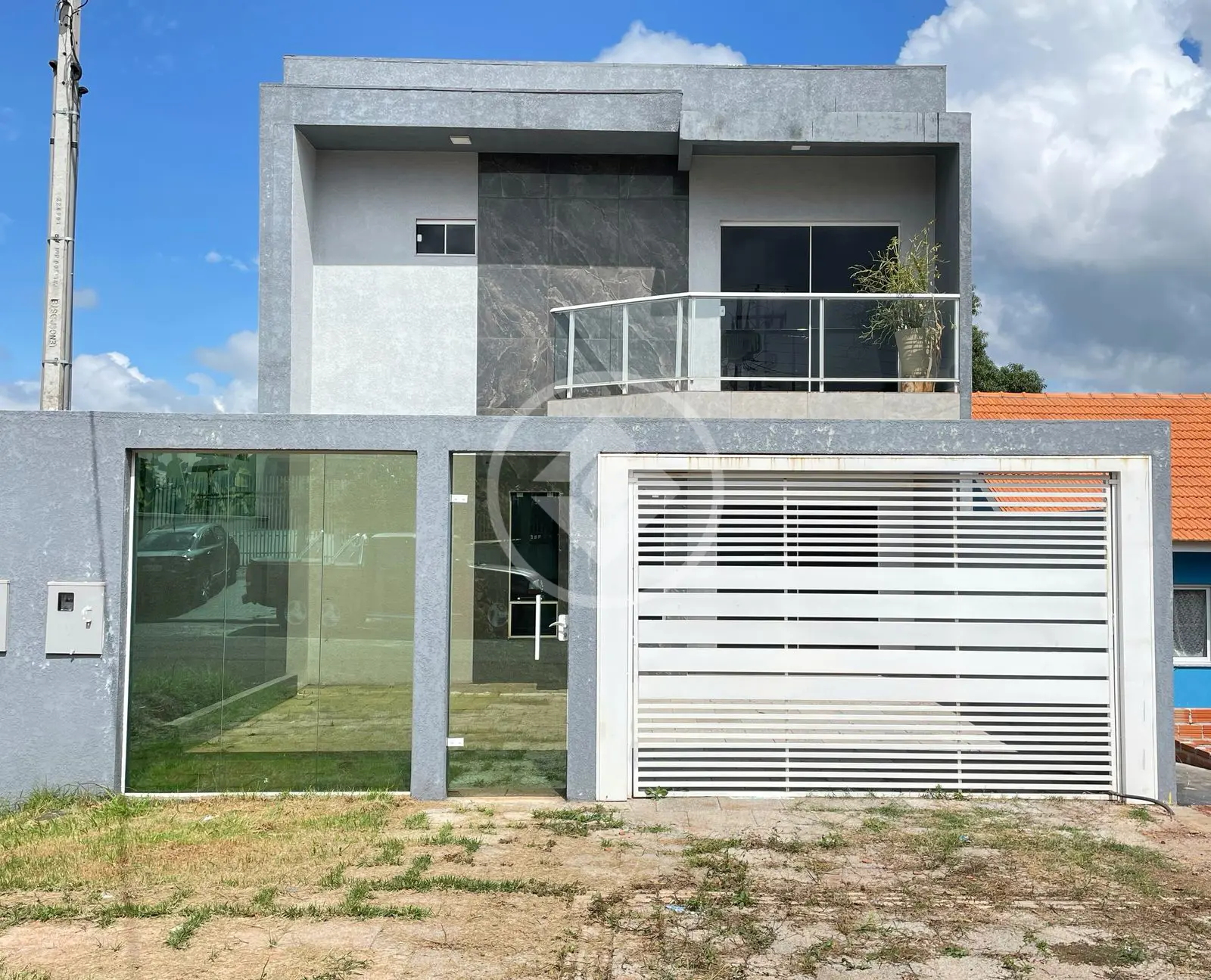 Sobrado Universitário, Cascavel - PR — foto 1