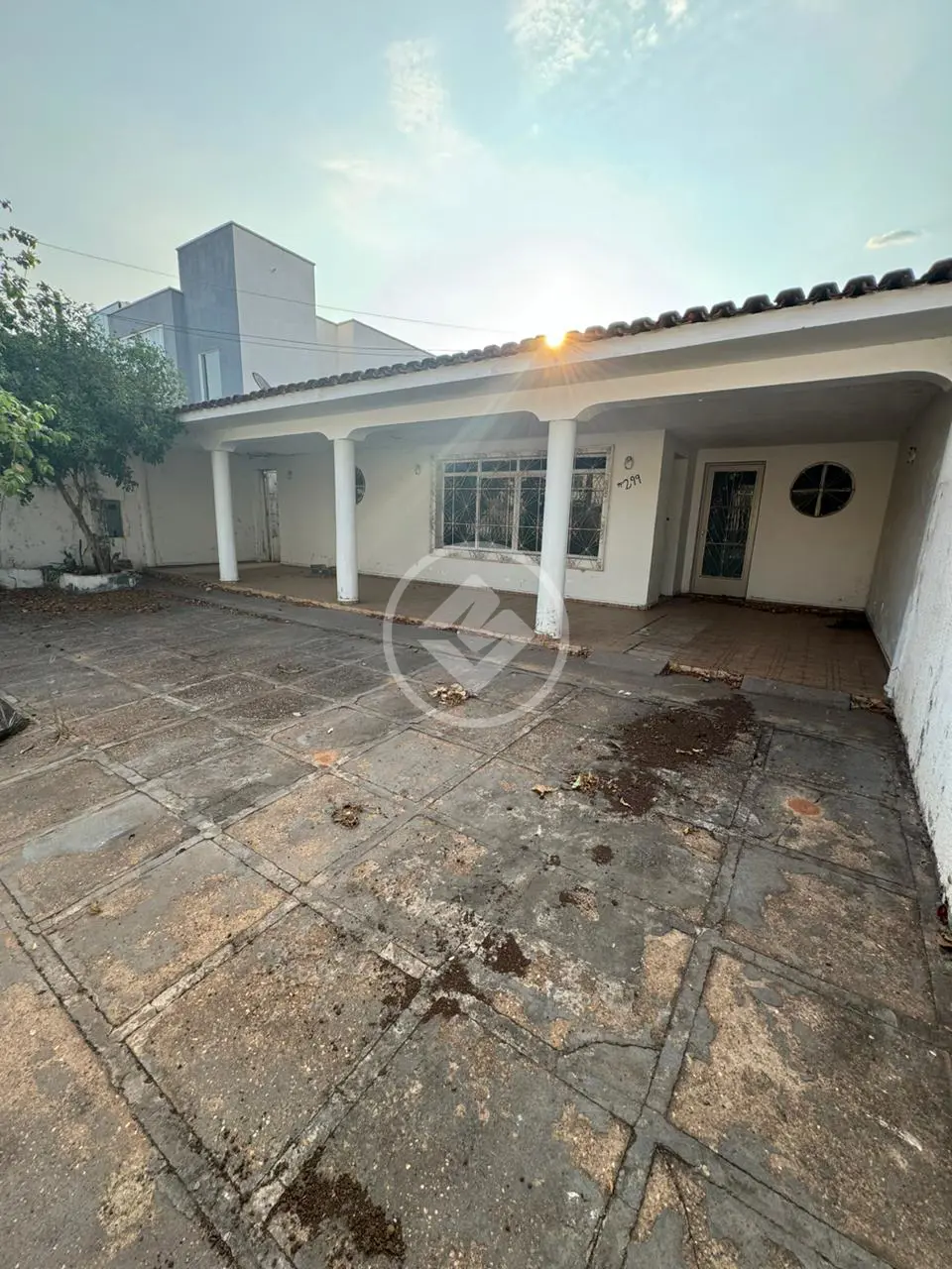 Casa de Rua Publica Dom Aquino 3 Quartos sendo 1 Suíte de 360 m2 de terreno - R$380.000,00 - Cuiabá MT