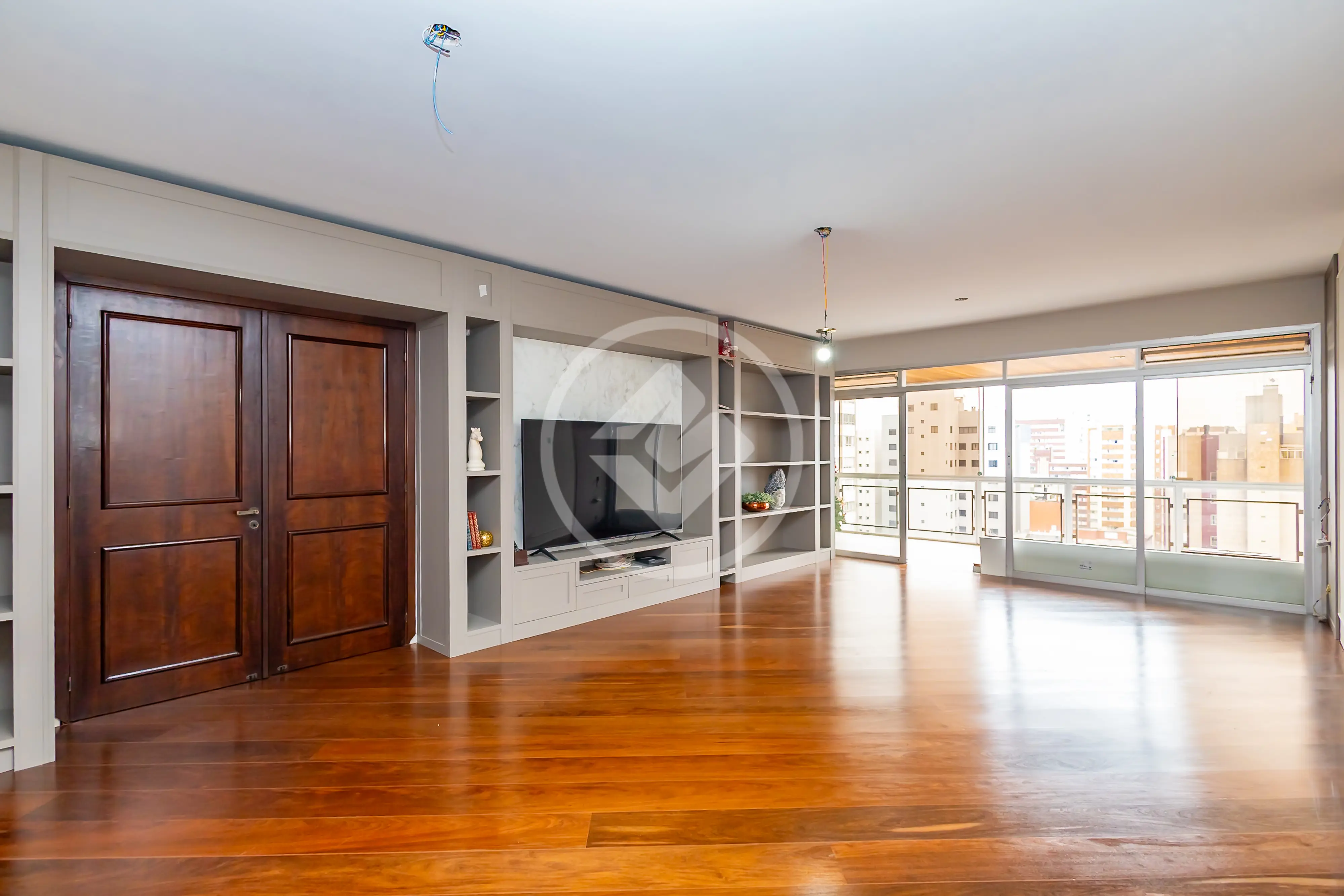 Apartamento CHAMPAGNAT, Curitiba - PR — foto 2