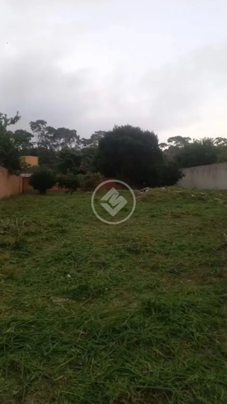 Terreno de 450m2 na Av. Red Park - São João do Rio Vermelho