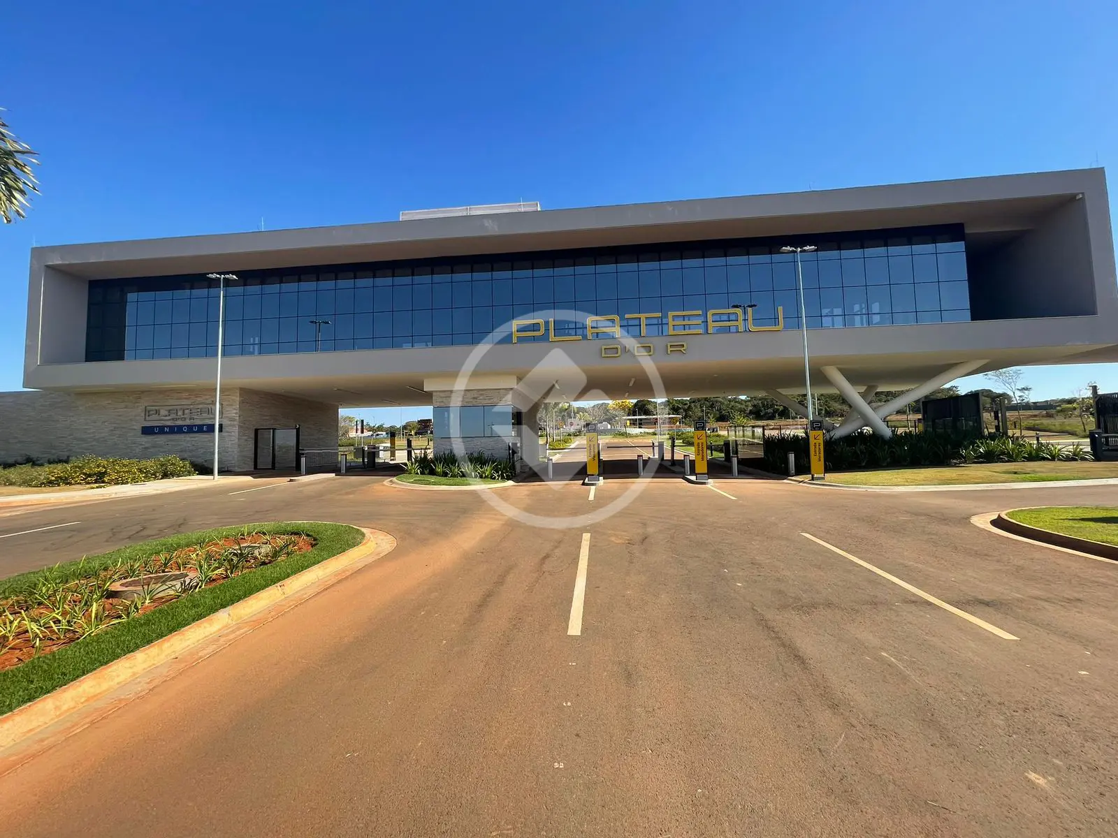 REF: OFFICE2569 Terreno no condomínio Plateau D'Or Unique, com 795,33m², Parque Cidade-GO