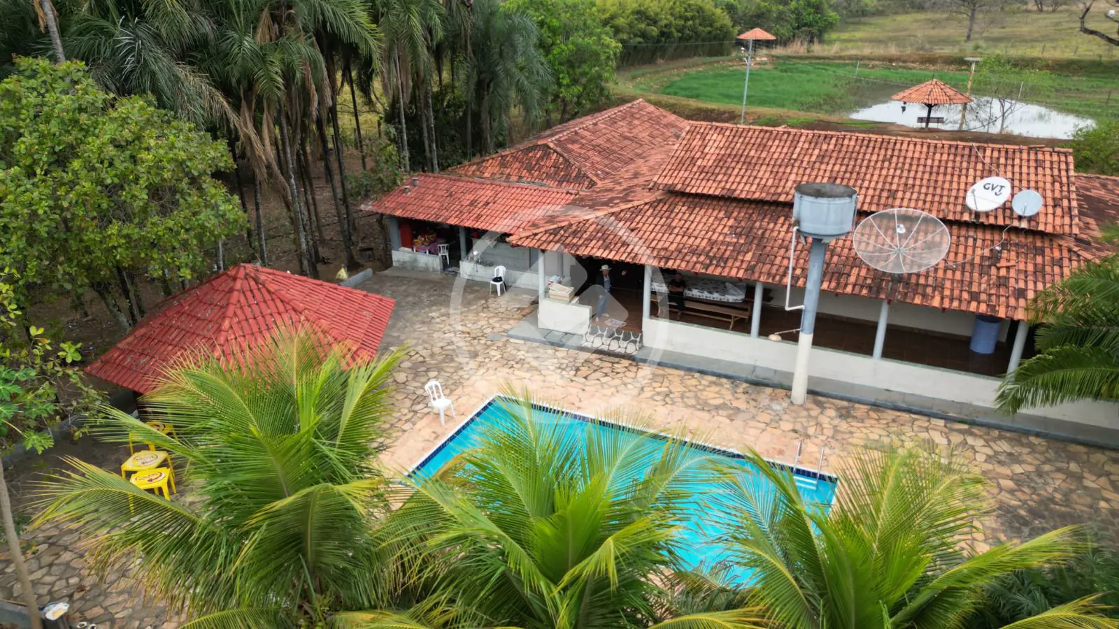 Fazenda no Zona Rural, Guapó — foto 3 de 6