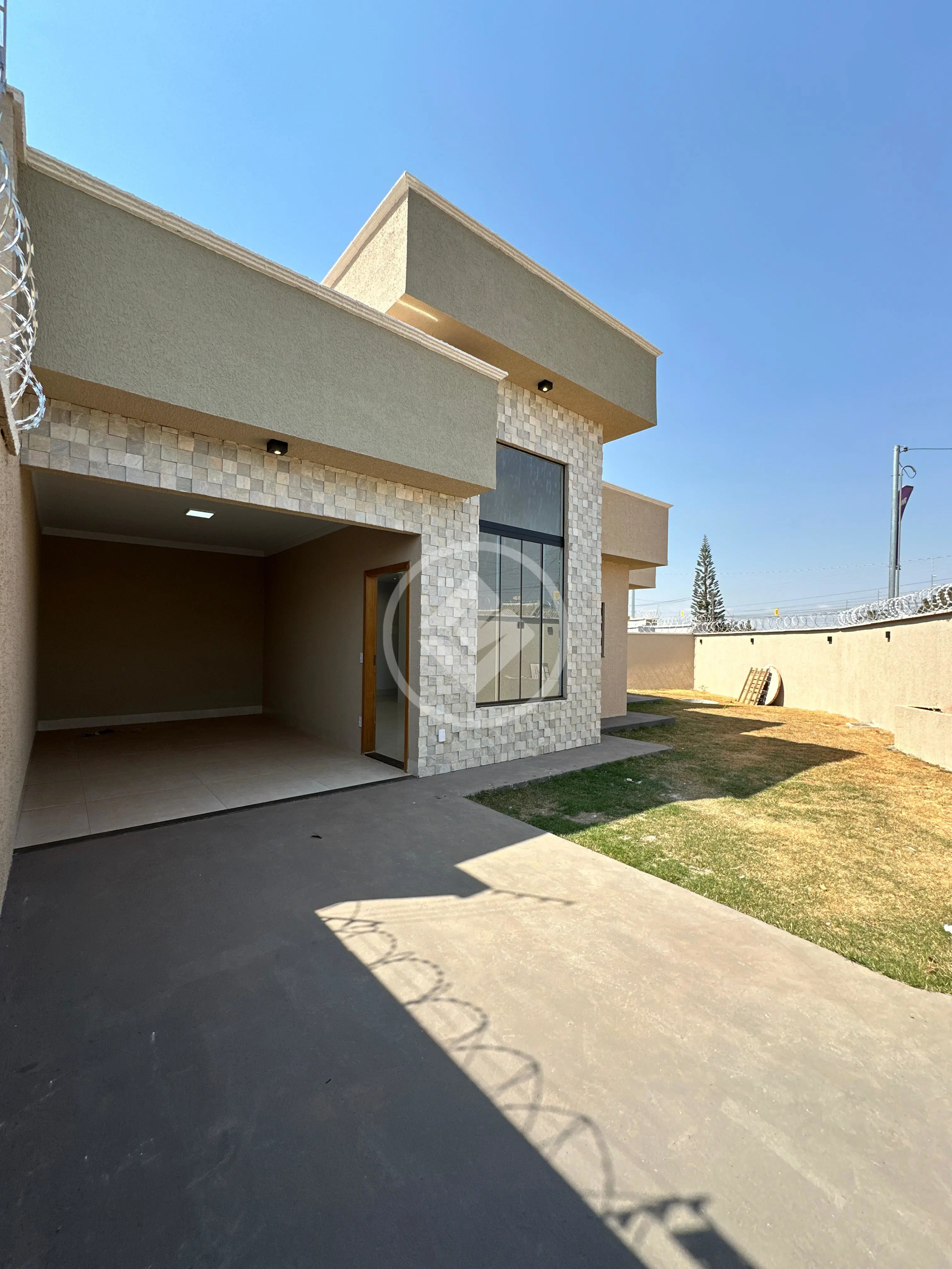 Casa Setor Serra Dourada - 3ª Etapa, Aparecida de Goiânia - GO — foto 2