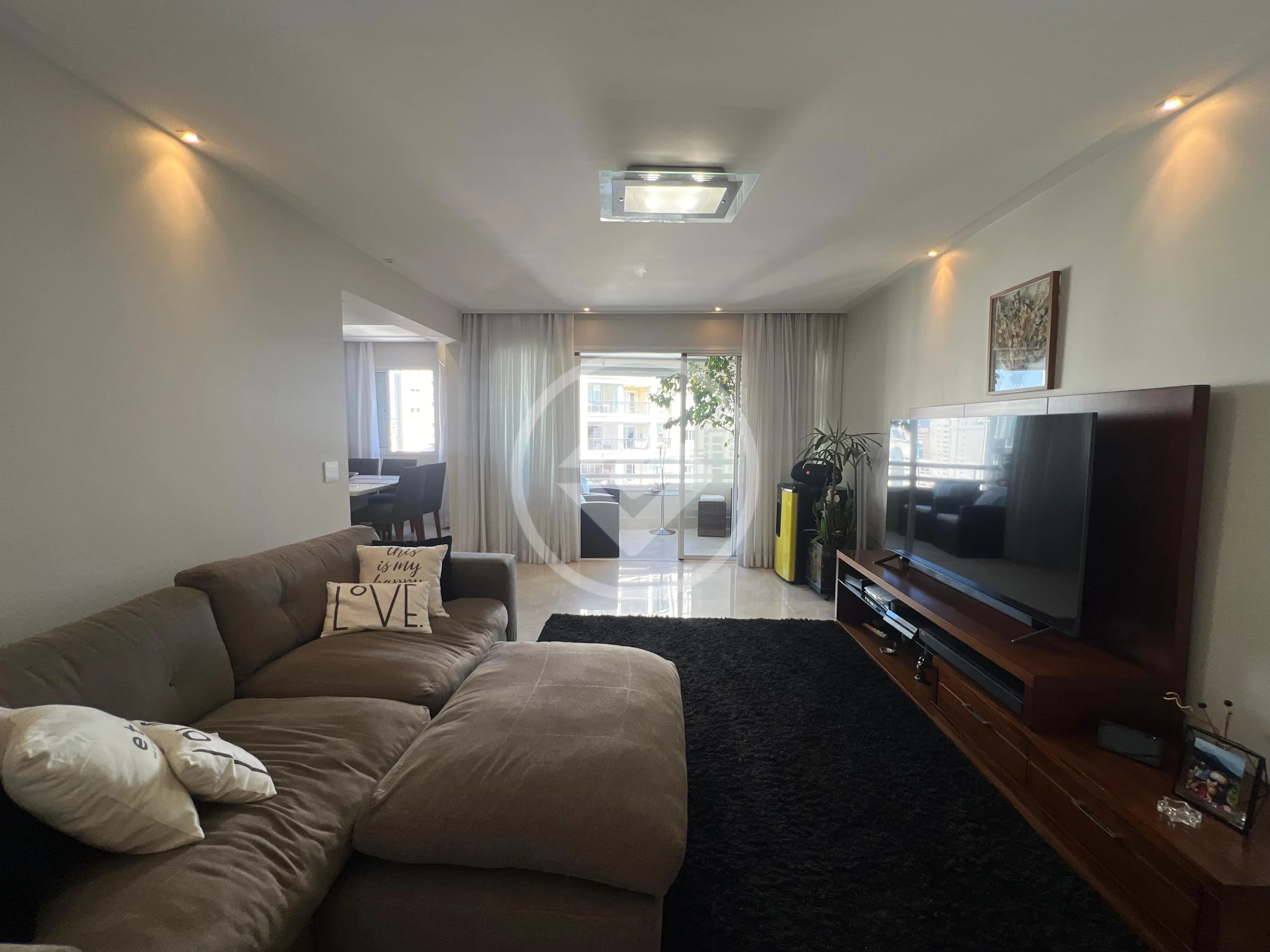 Vendo Apartamento Moema Fora de Rota, 3 Dormitórios, 1 Suítes, 2 Vagas, Condomínio Clube
