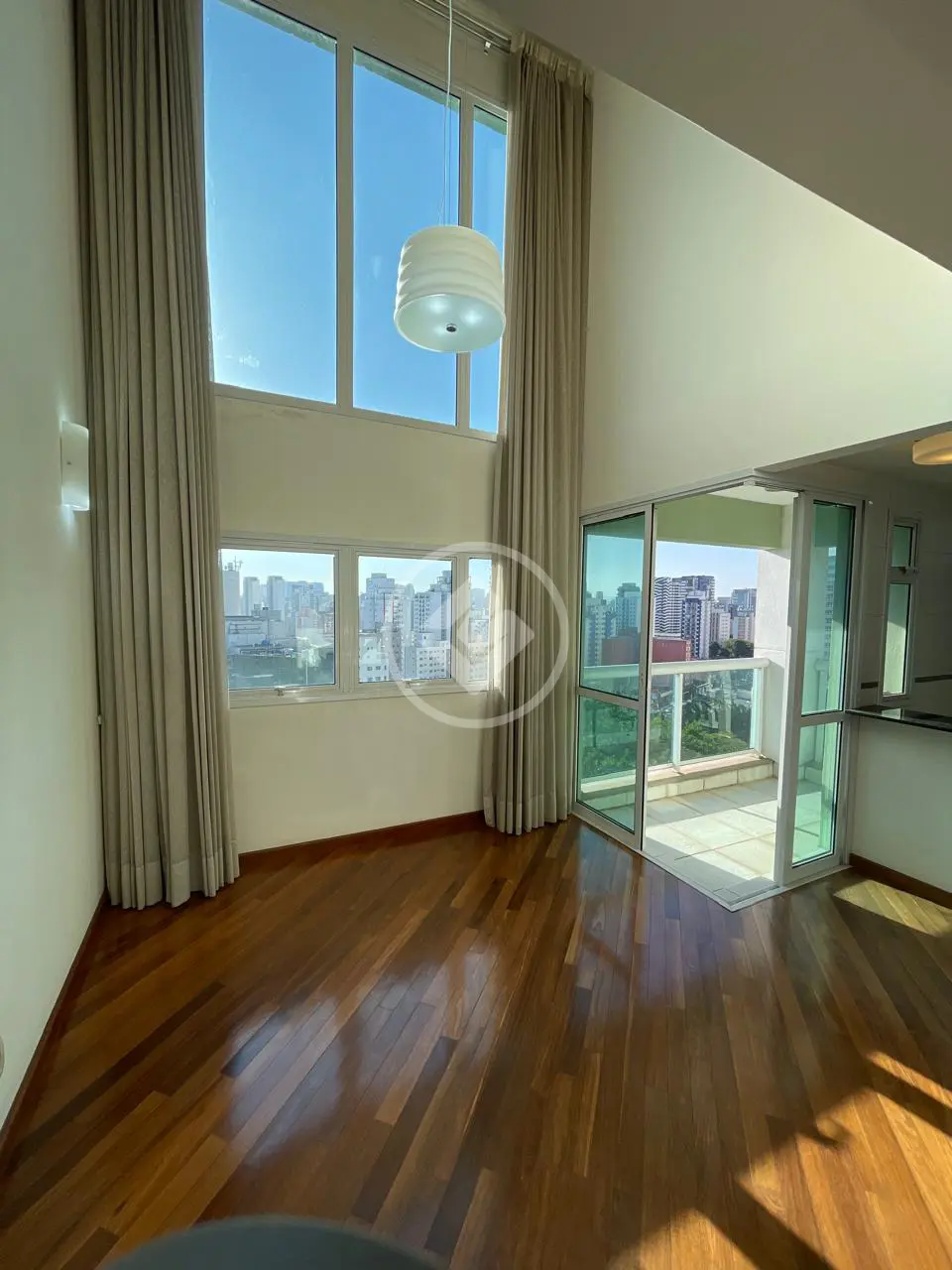 Apartamento a venda em moema - 2 quartos - 1 suíte - 2 vagas - 57m²