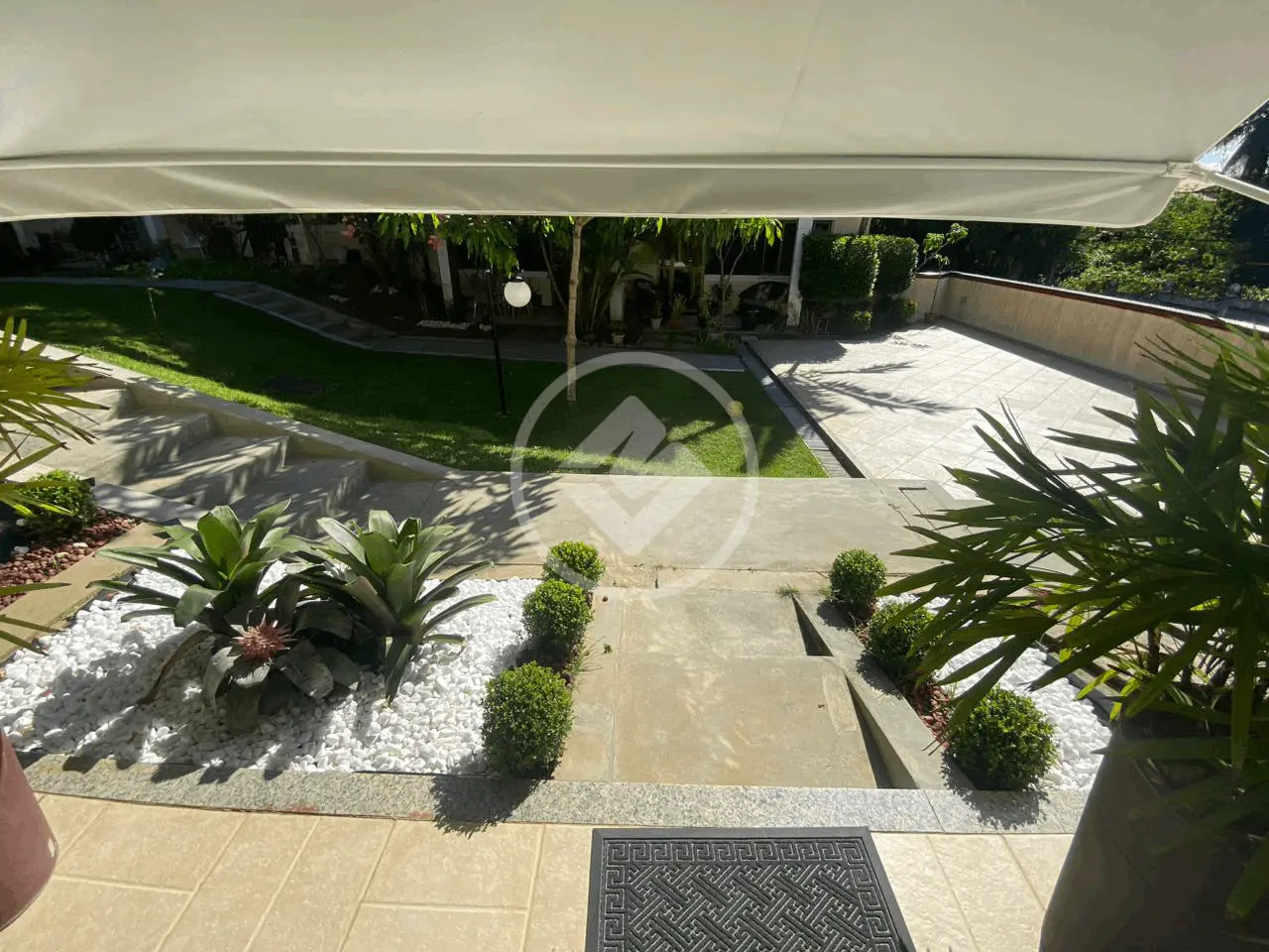 Vende-se casa em condominio 3/4 2 suítes