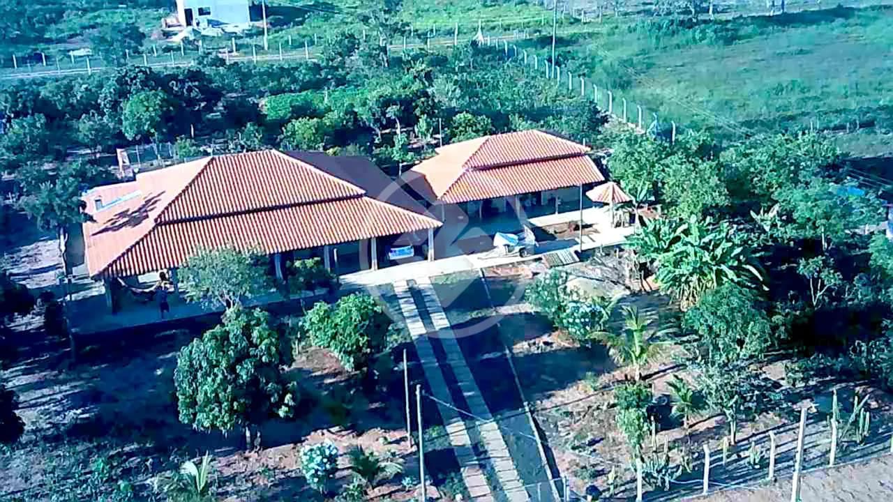 Chácara à Venda - 6000 m² - Condomínio Água Limpa II - Miraporanga - MG