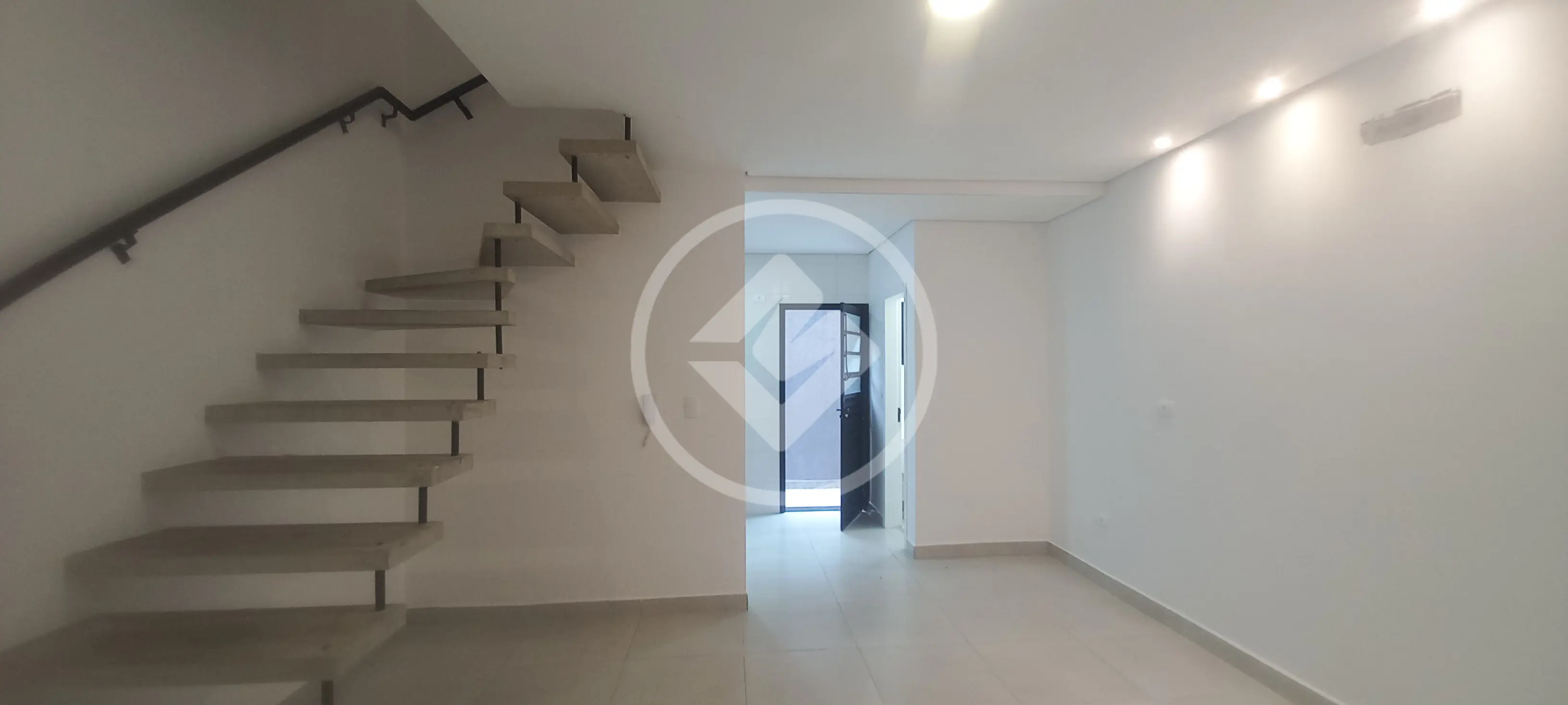 Casa Japuí, São Vicente - SP — foto 1