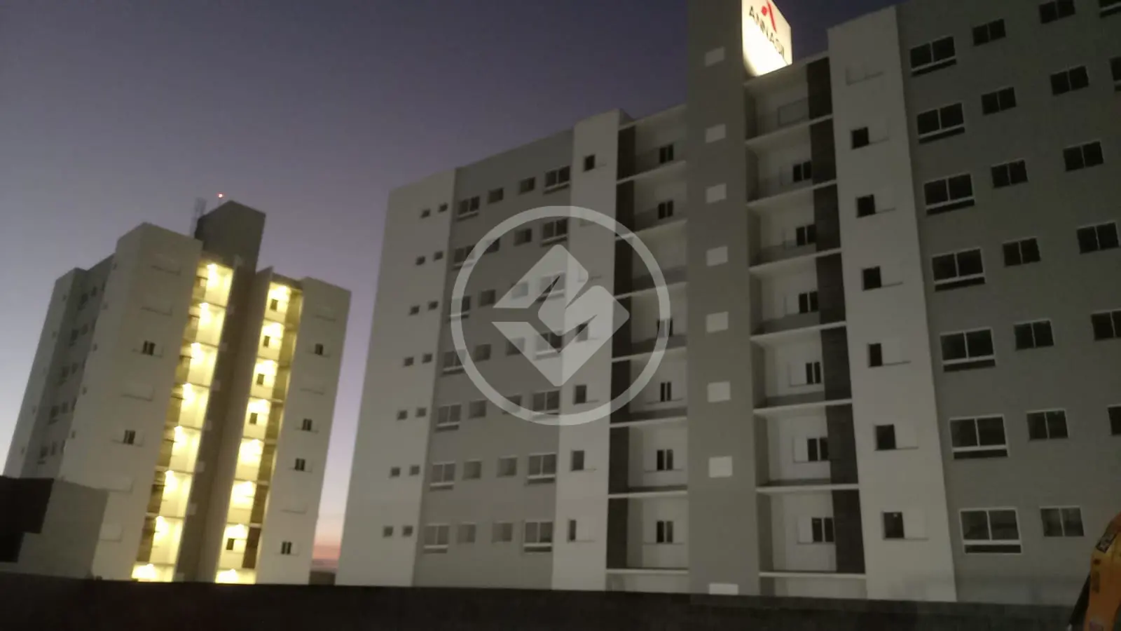 APARTAMENTO COM 02 QUARTOS À VENDA NO CONDOMÍNIO SANTTORINI RESIDENCIAL EM SINOP-MT R$ 450.000,00
