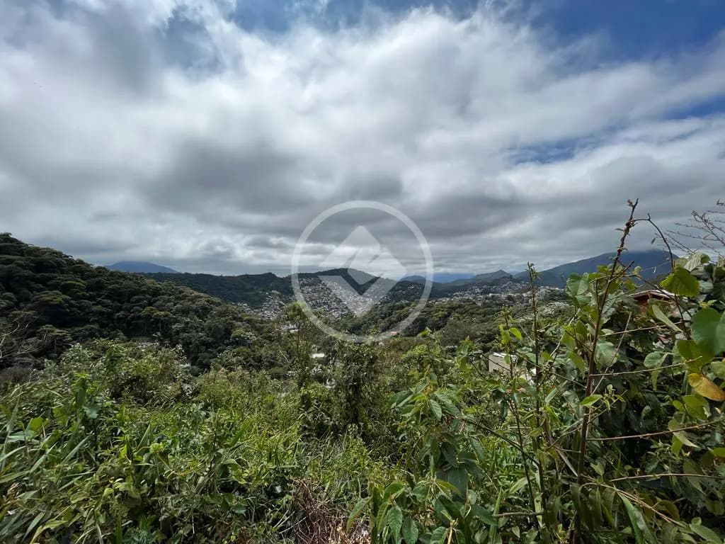 Terreno, 600m2, Barra do imbuí, Teresópolis-RJ.