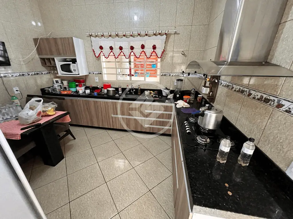 Casa 3 quartos no Novo Mundo ., Uberlândia — foto 5 de 6