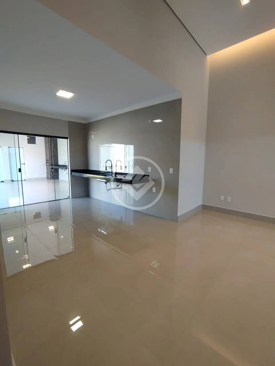 Casa JARDIM HOLANDA, Uberlândia - MG — foto 2