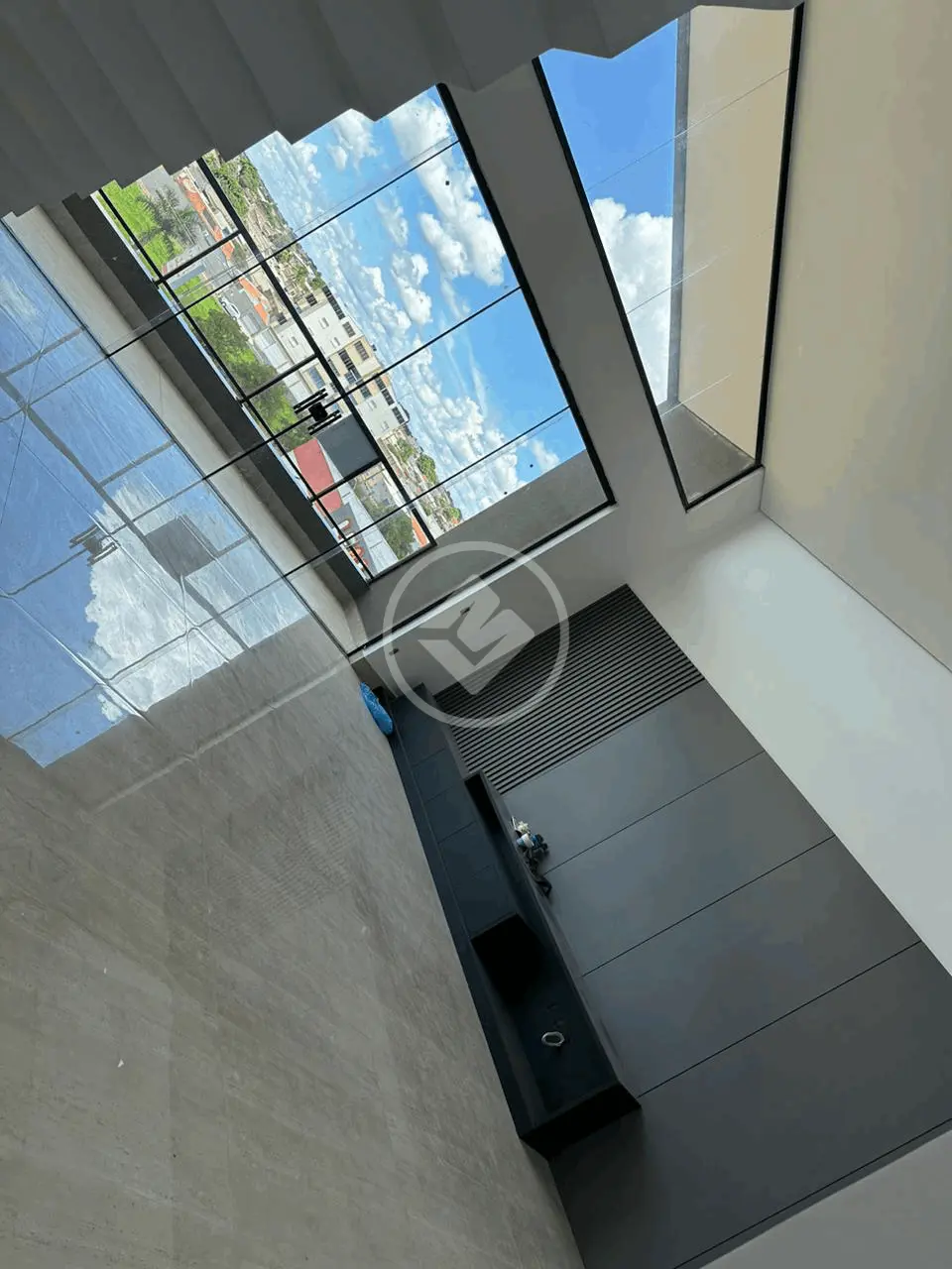 Cobertura à venda com 3 quartos, sendo 3 suítes - 250 m² - Granada - Uberlândia/MG