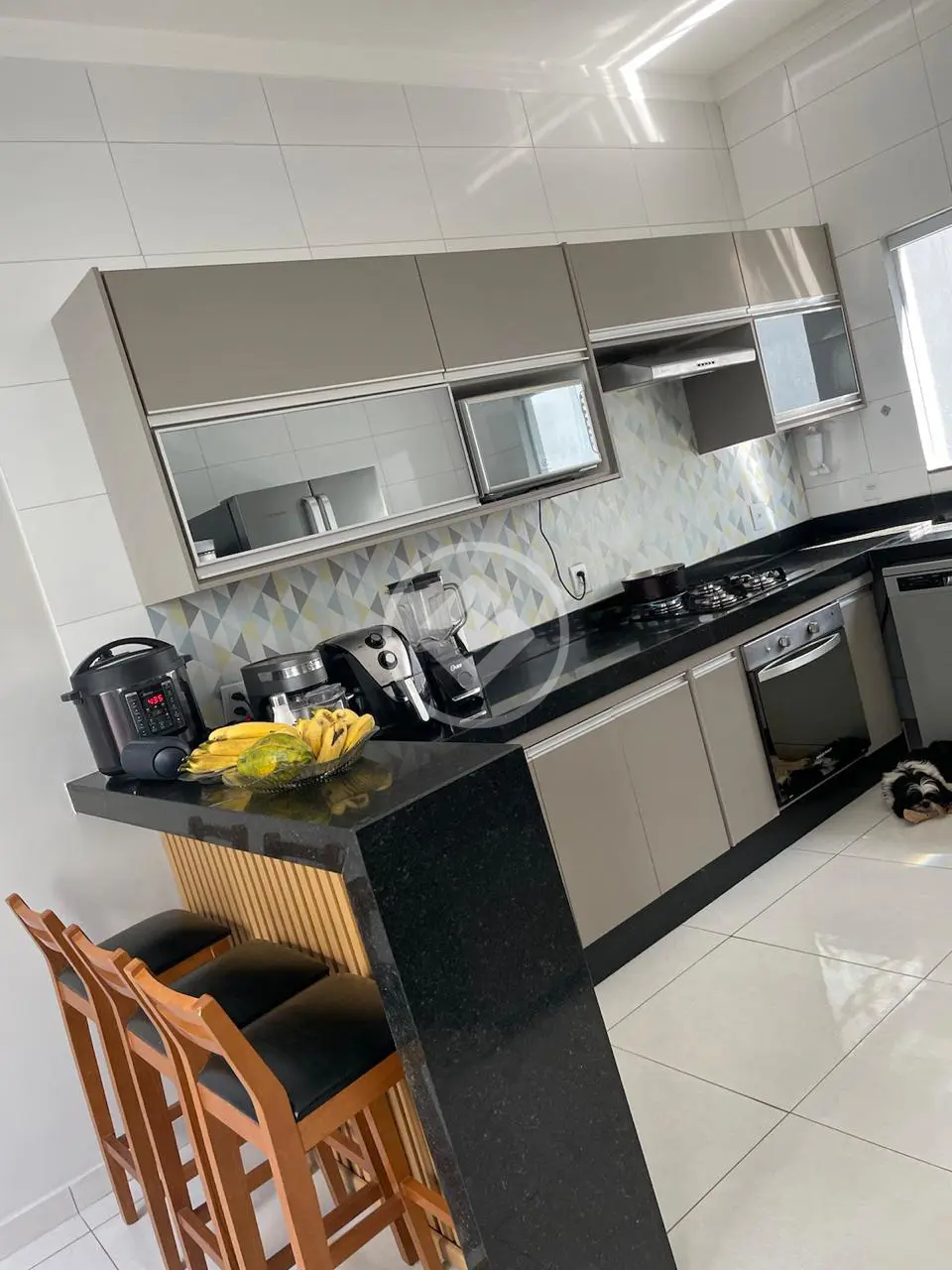 Casa à venda com 4 quartos, sendo 1 suíte – 180 m²- Jardim Europa - Uberlândia/MG