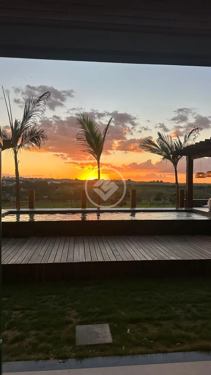 Sobrado Em Condomínio 4 quartos no GRANJA MARILEUSA, Uberlândia — foto 5 de 6