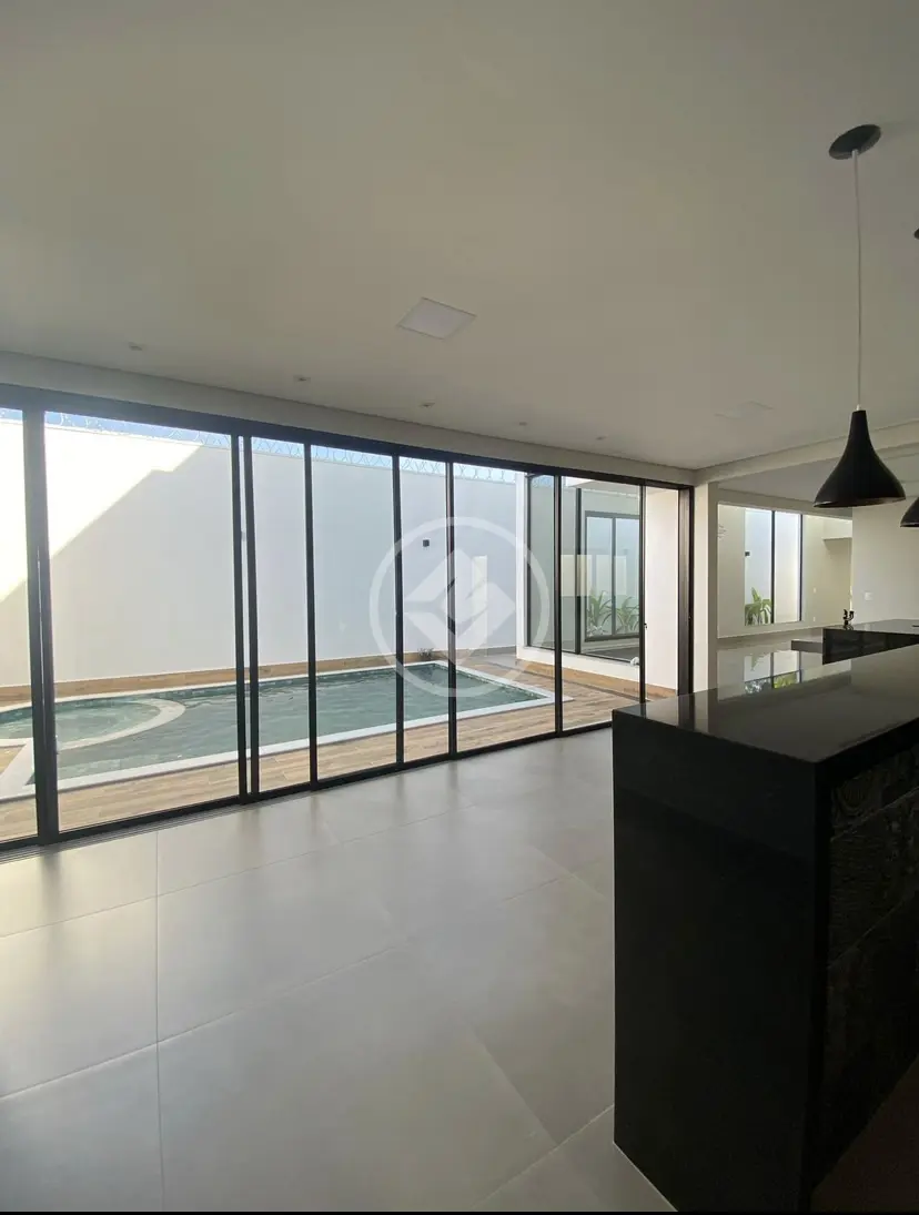 Sobrado 3 quartos no Nova Uberlândia, Uberlândia — foto 4 de 6