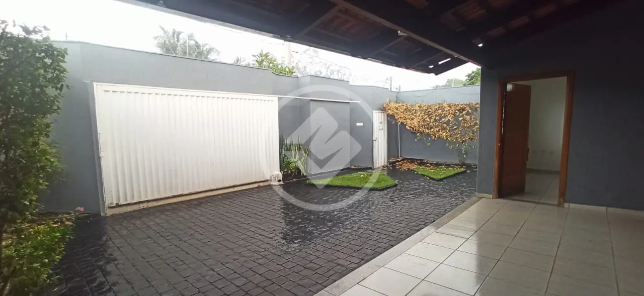 Casa para Venda com 3 quartos, sendo 1 suíte – 220 m²- Cidade Jardim - Uberlândia/MG