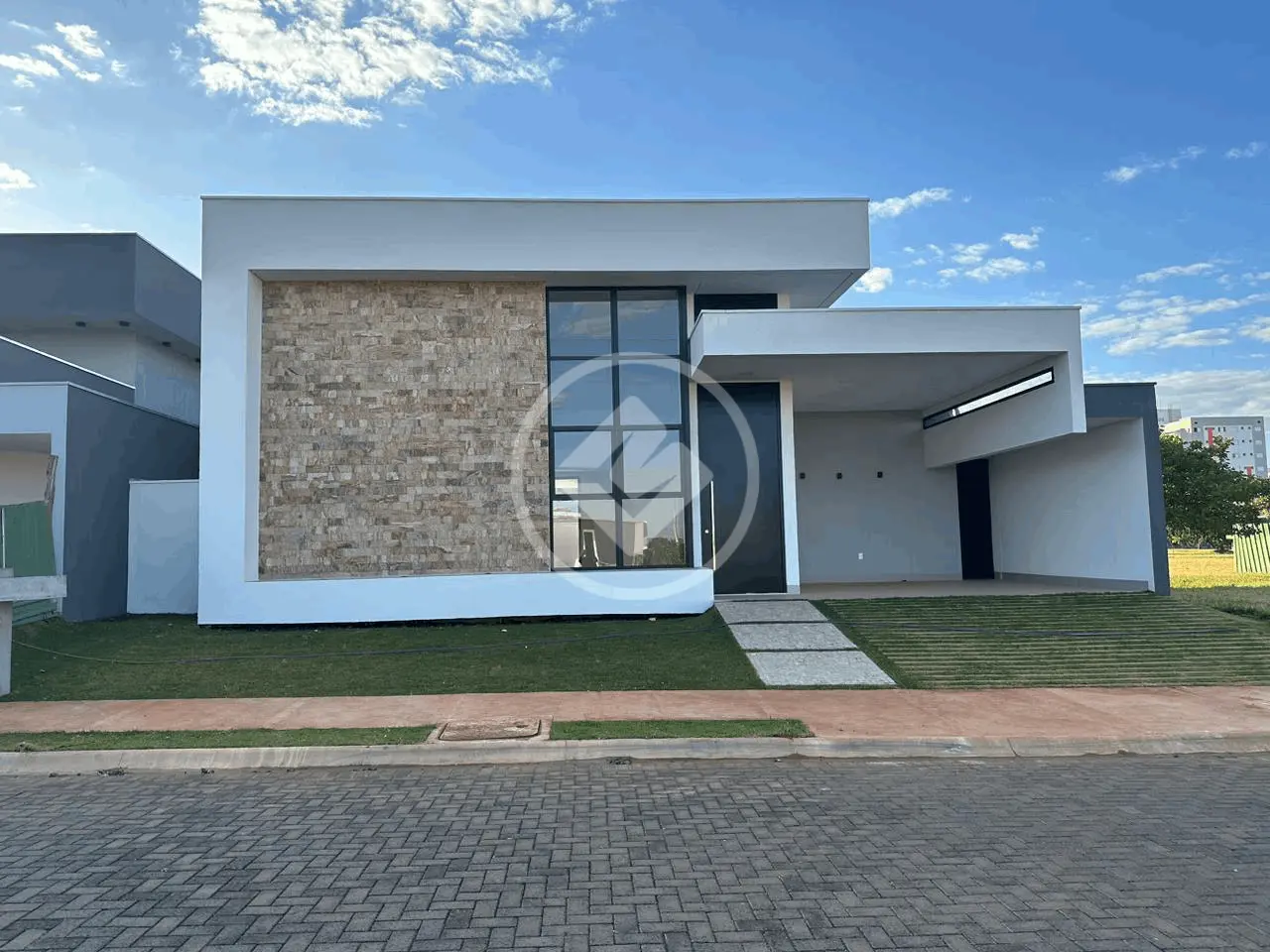 Casa Condomínio 3 quartos no Laranjeiras, Uberlândia — foto 3 de 6