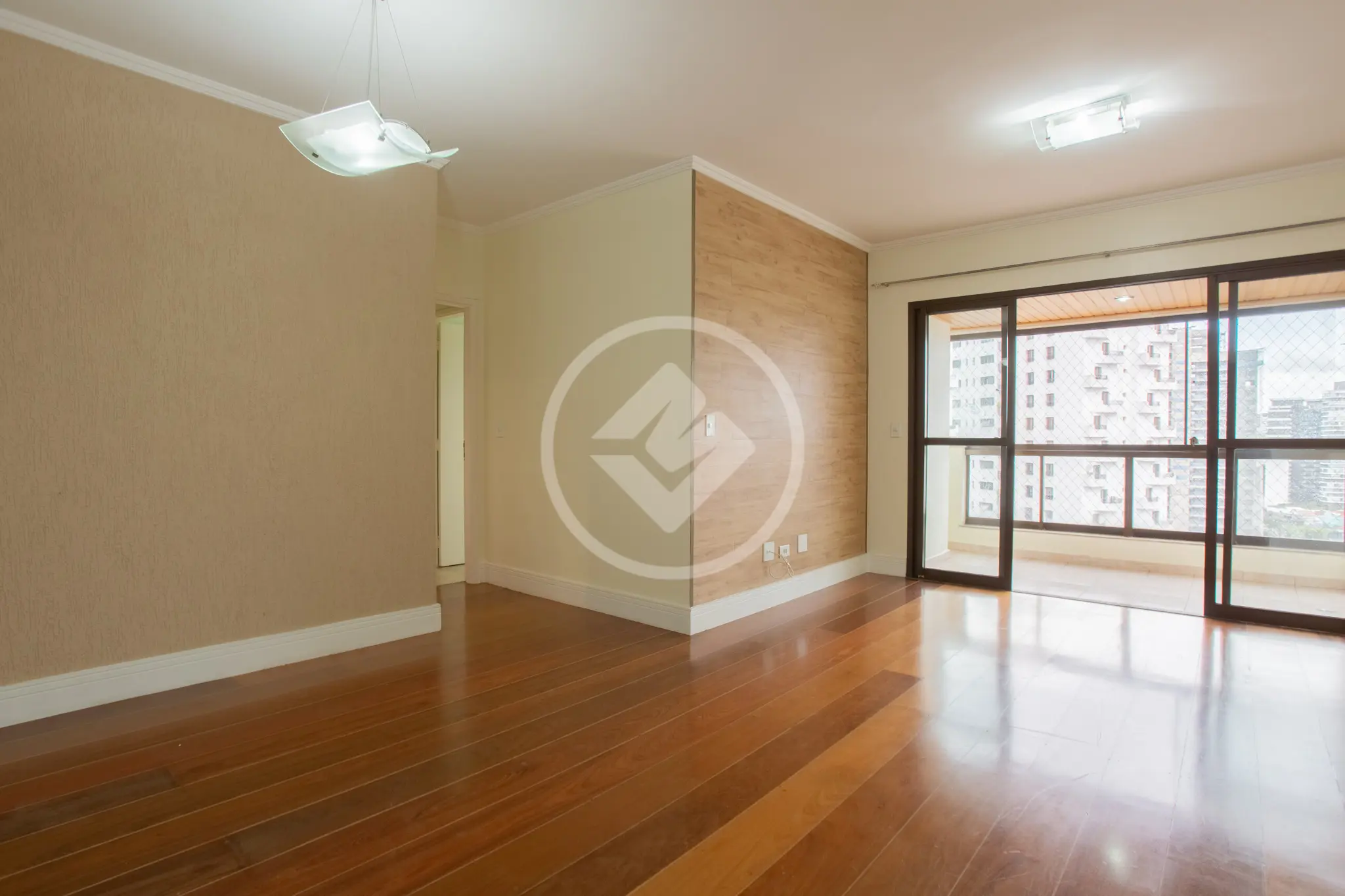 Apartamento a venda na Vila Nova Conceição com 102m² 3 dormitórios com 1 suíte e 2 vagas de garagem