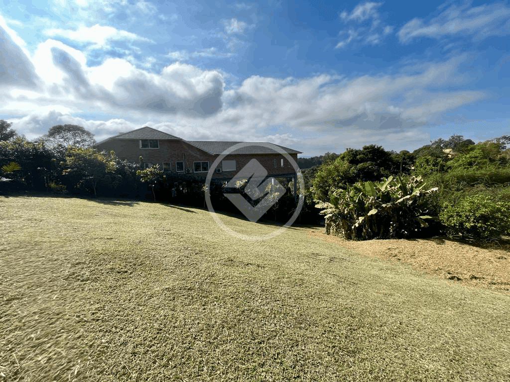 Cond.: Condomínio Vale de Santa Fé Bairro: Caixa D´Água Valor: R$ 2.999.000,00