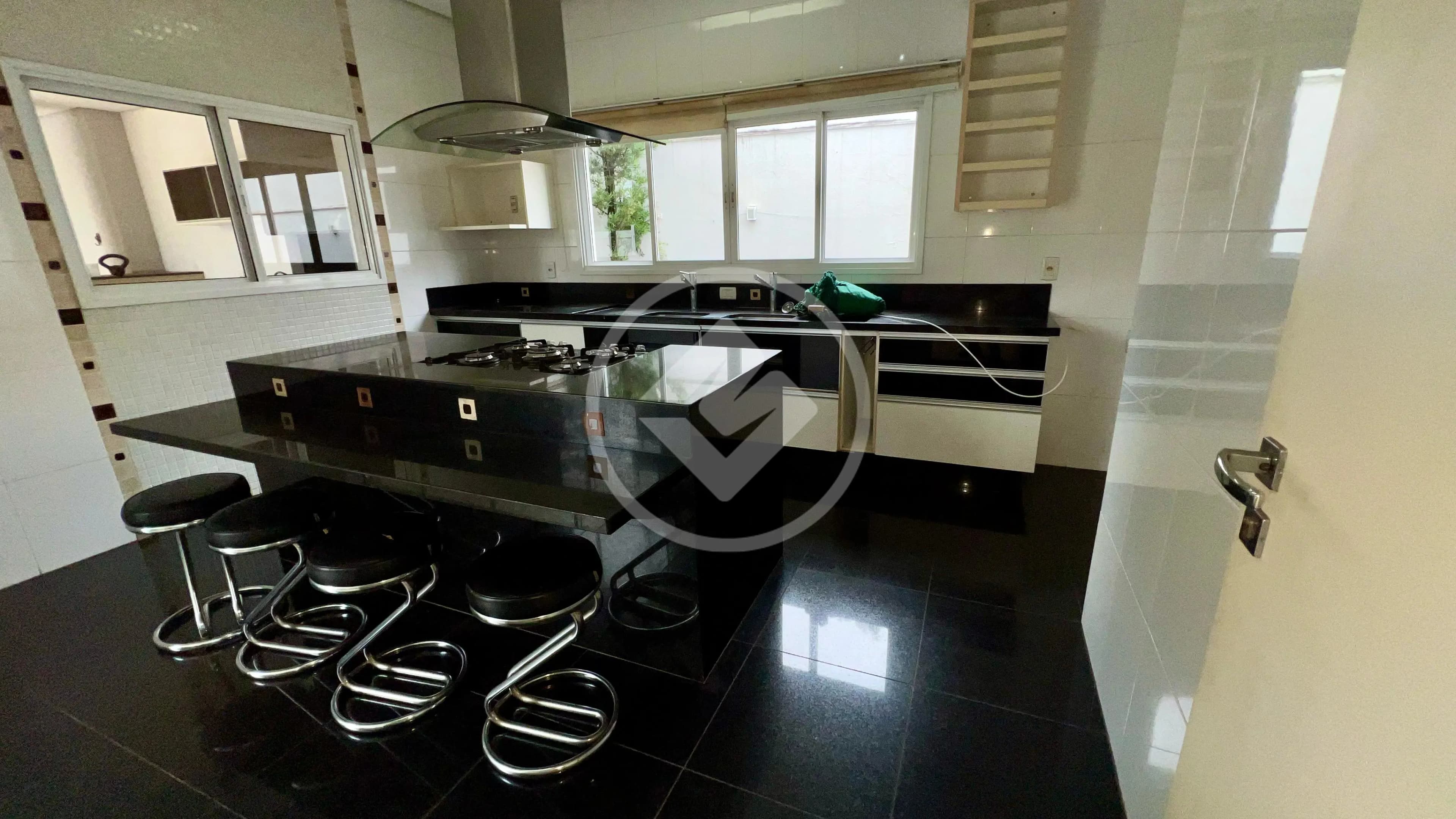 Sobrado Em Condomínio 4 quartos no Loteamento Alphaville Residencial, Goiânia — foto 4 de 6