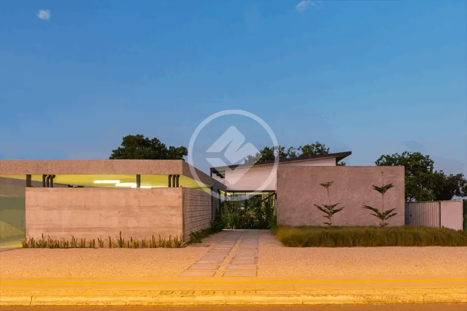 Sobrado Em Condomínio Residencial Goiânia Golfe Clube, Goiânia - GO — foto 1