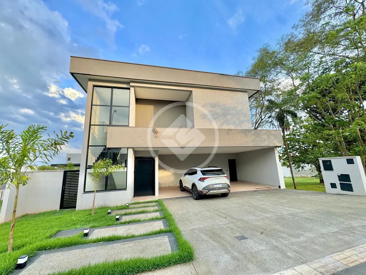 Sobrado Em Condomínio Residencial Goiânia Golfe Clube, Goiânia - GO — foto 1