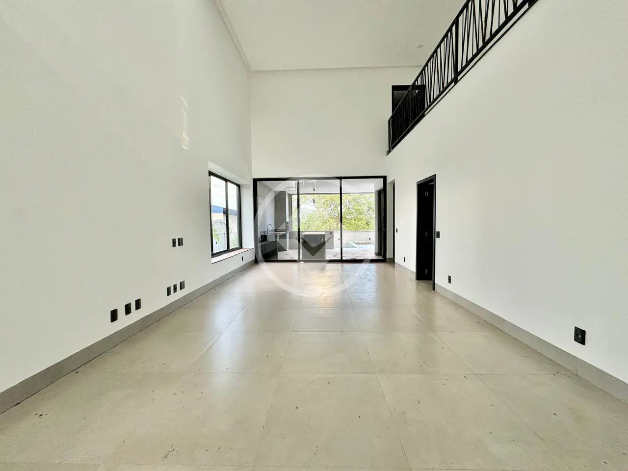 Sobrado Em Condomínio Residencial Goiânia Golfe Clube, Goiânia - GO — foto 2