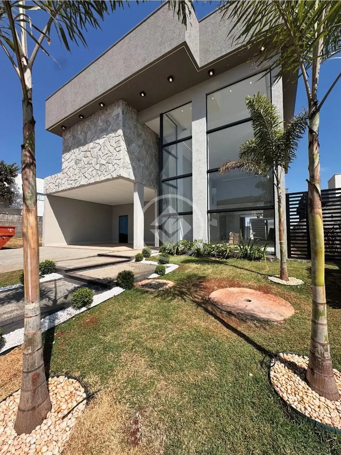 Sobrado Em Condomínio Residencial Goiânia Golfe Clube, Goiânia - GO — foto 1