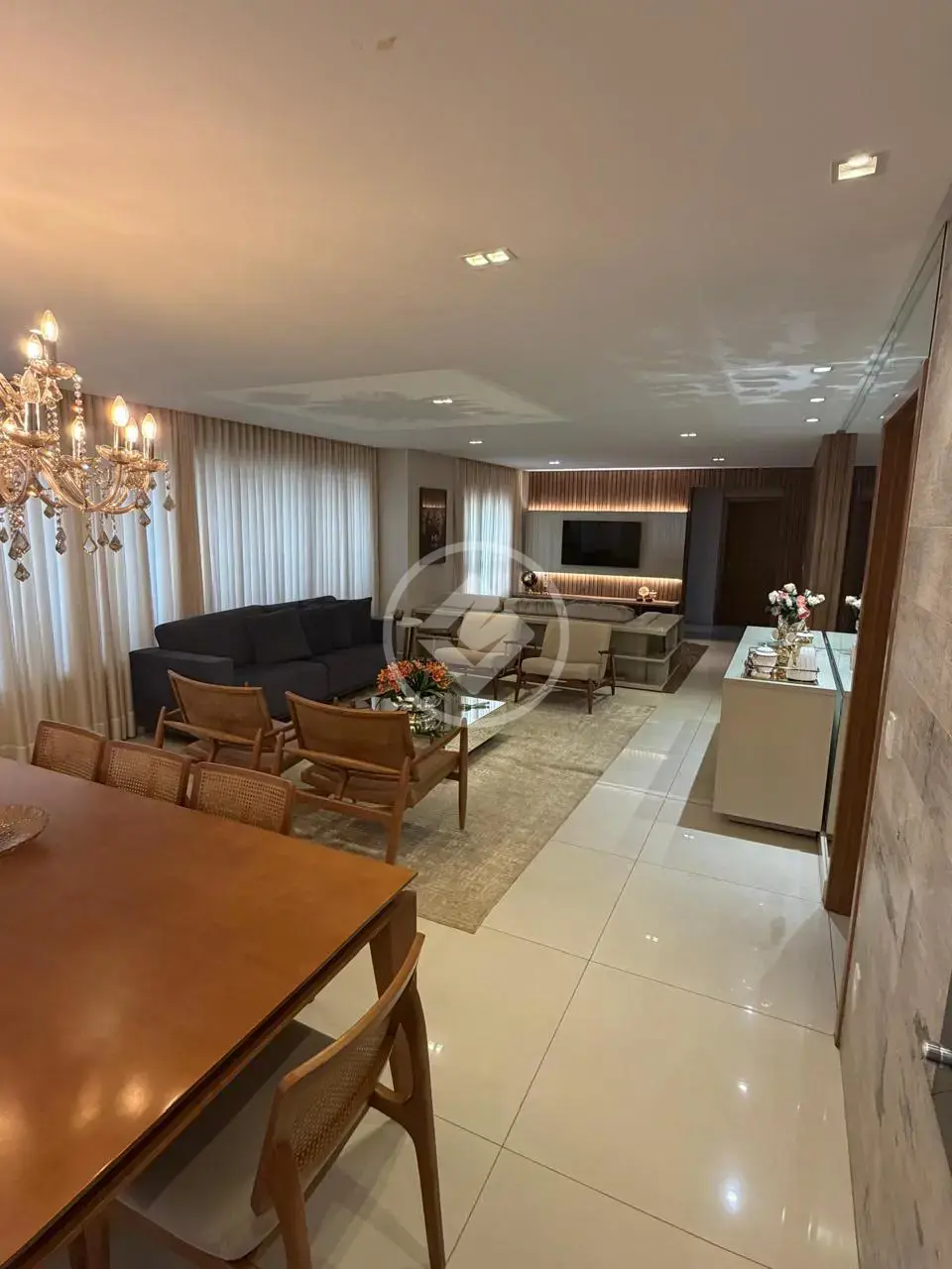 Apartamento Setor Bueno, Goiânia - GO — foto 2
