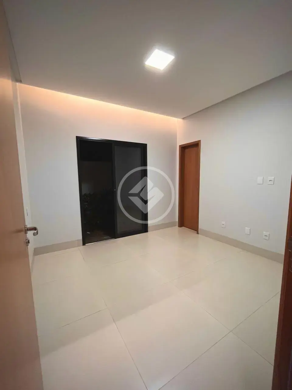 Casa Condomínio 3 quartos no Terras Alpha Residencial 1, Senador Canedo — foto 6 de 6