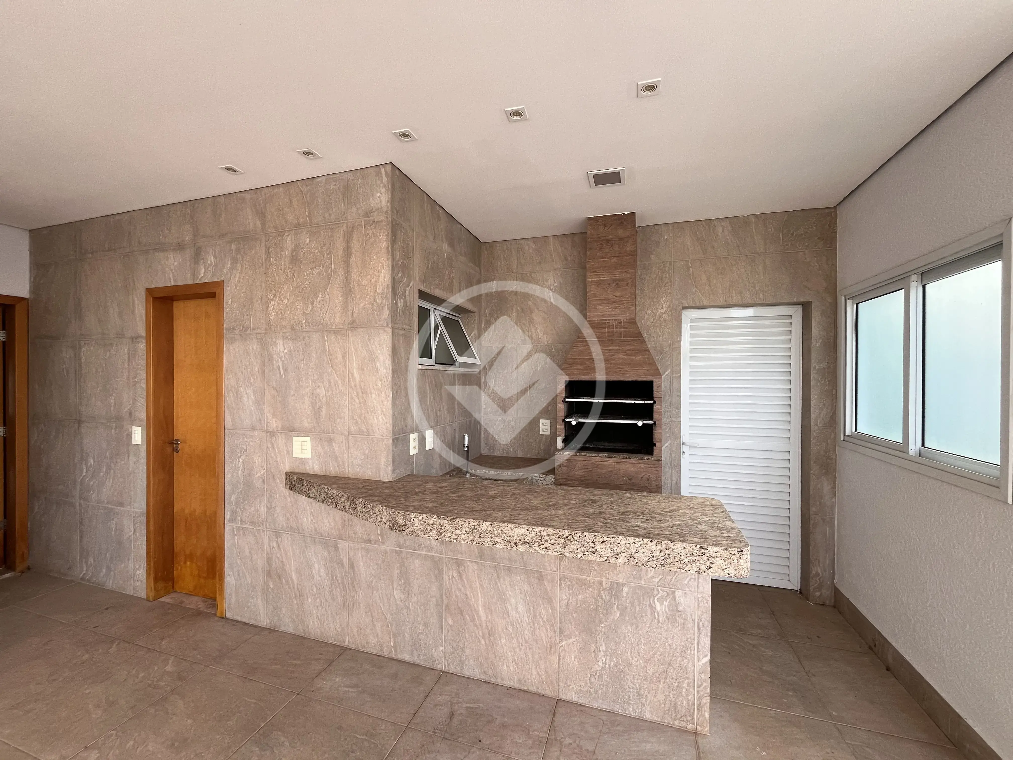 Casa Condomínio Jardins Valência, Goiânia - GO — foto 2