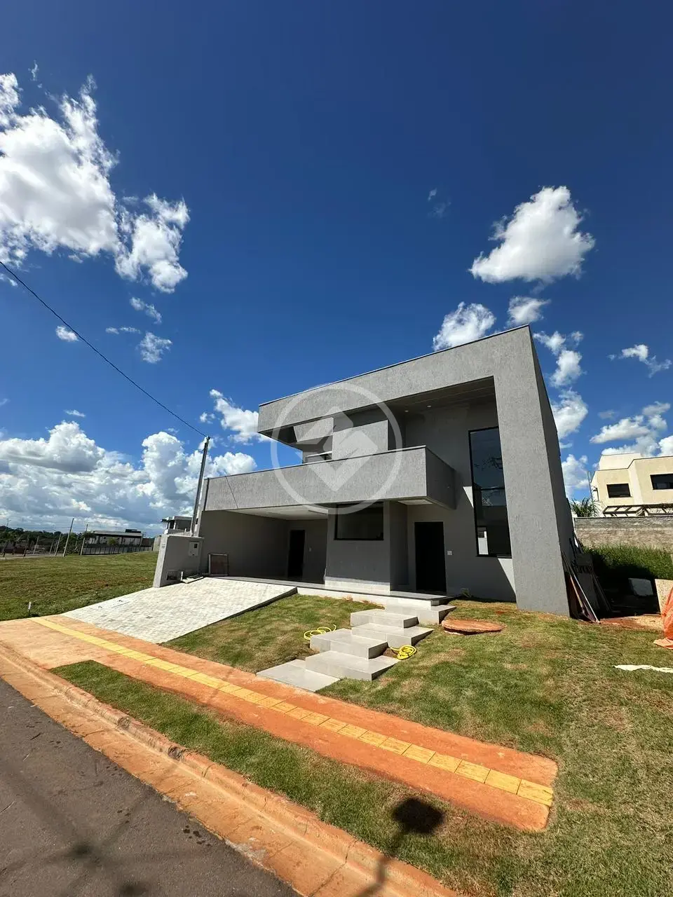 Sobrado Em Condomínio Jardins Capri, Senador Canedo - GO — foto 1