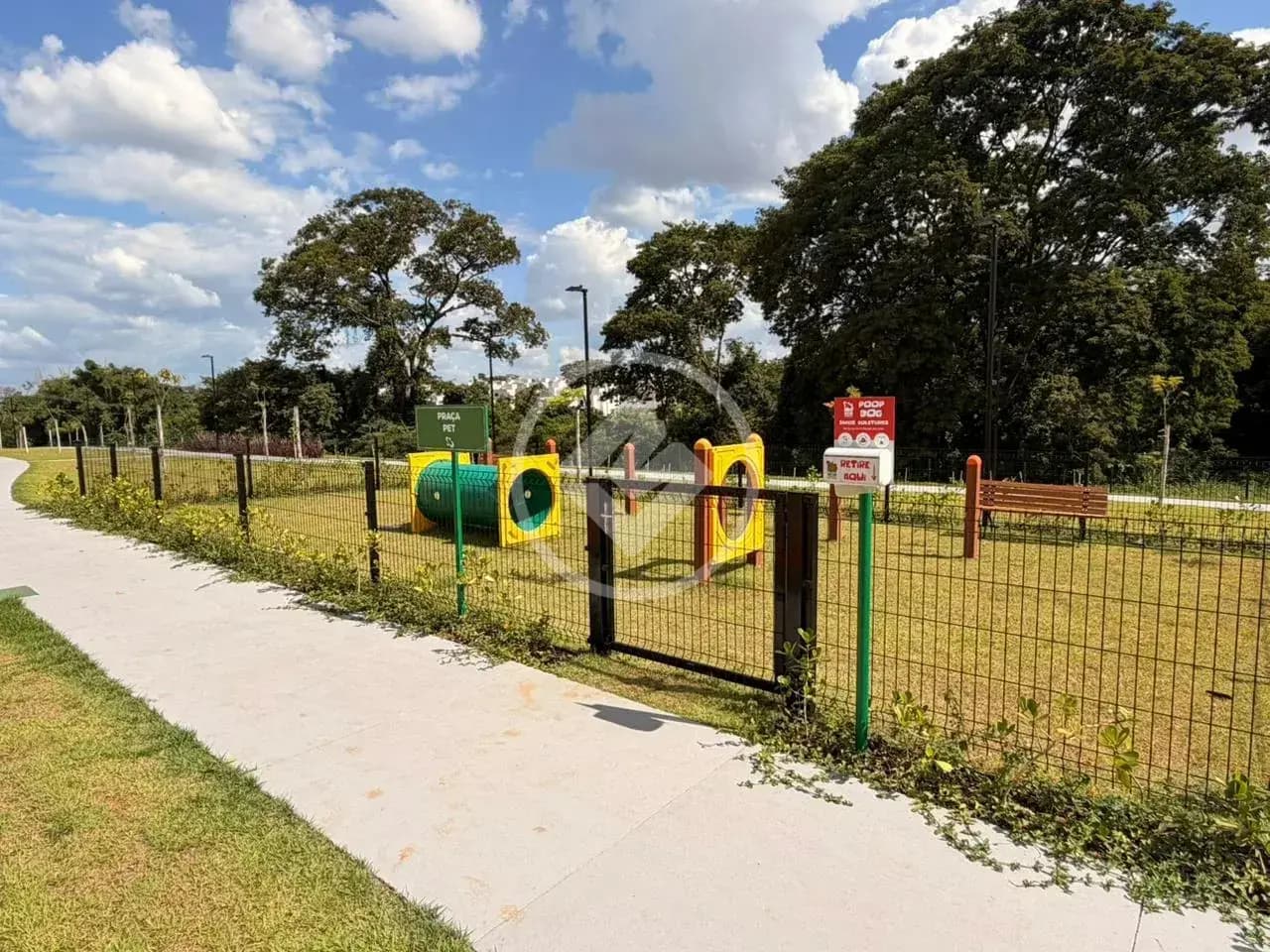 Casa Condomínio 4 quartos no Residencial Jardins Lyon, Aparecida de Goiânia — foto 5 de 6