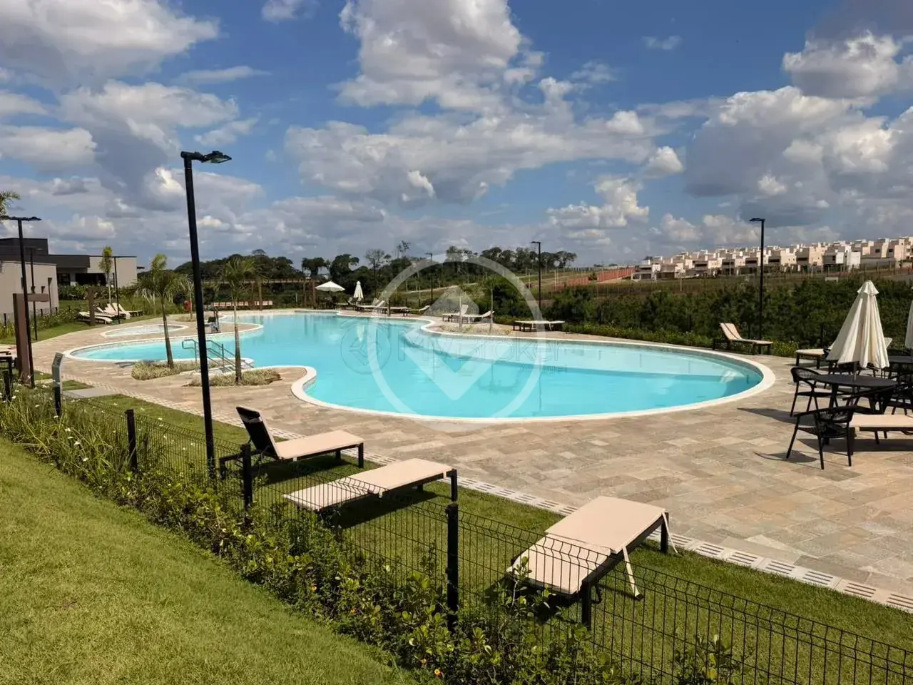 Casa Condomínio 4 quartos no Residencial Jardins Lyon, Aparecida de Goiânia — foto 3 de 6