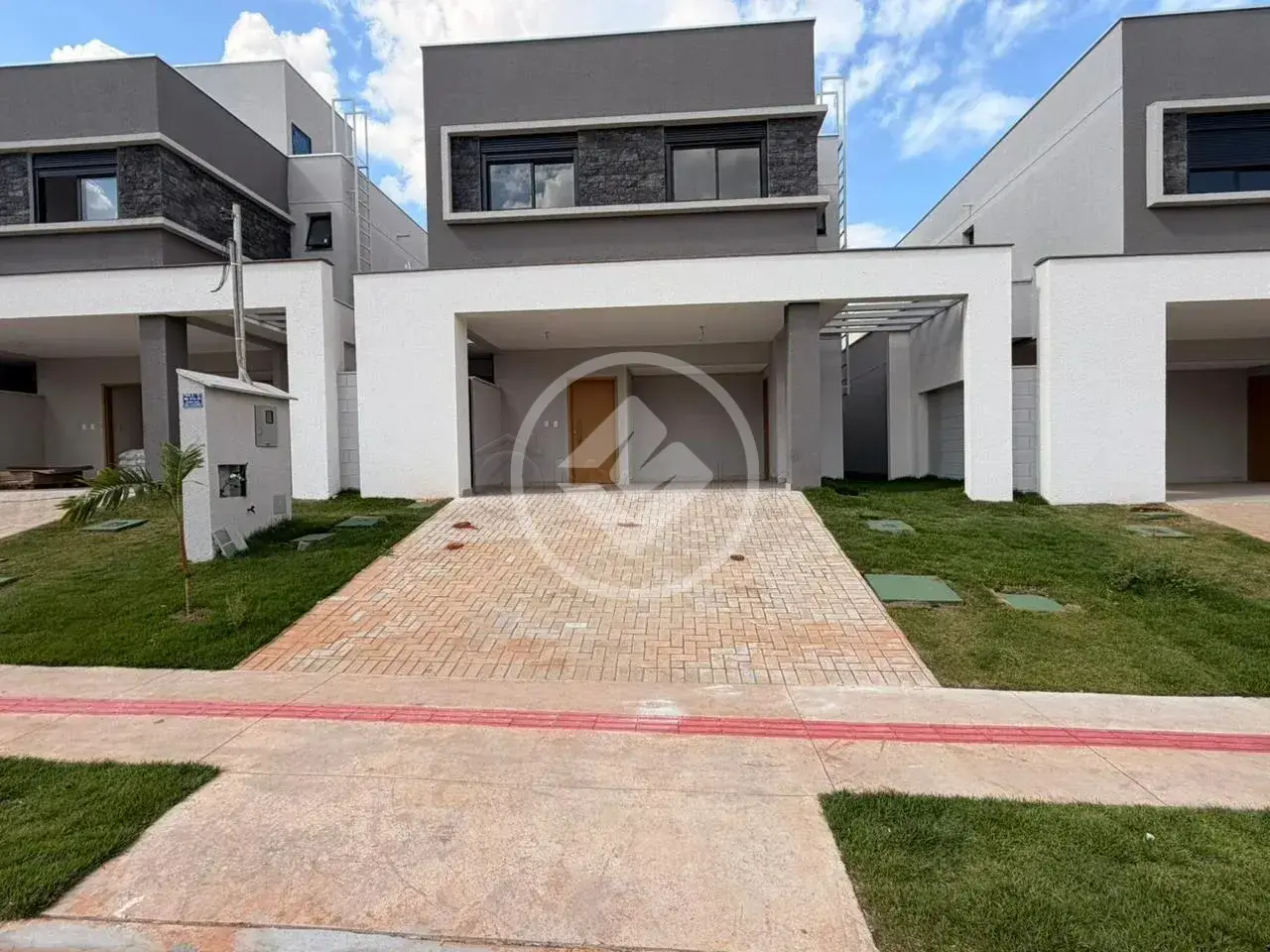 Casa Condomínio Residencial Jardins Lyon, Aparecida de Goiânia - GO — foto 1