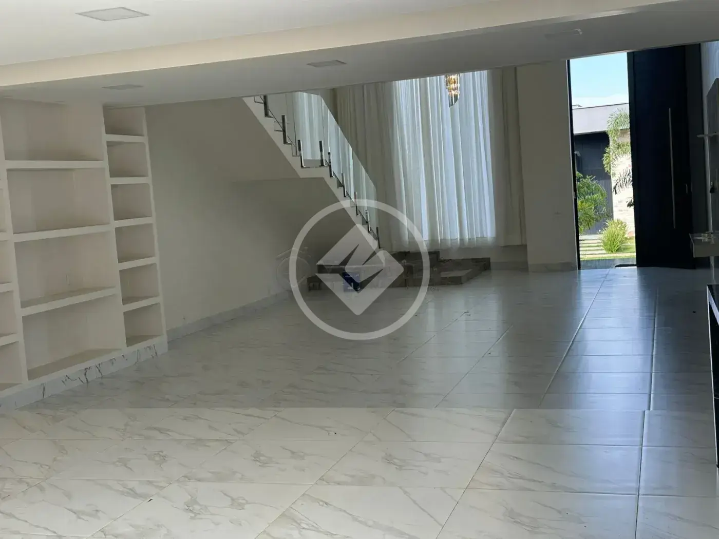 Sobrado Em Condomínio 4 quartos no Residencial Goiânia Golfe Clube, Goiânia — foto 2 de 6