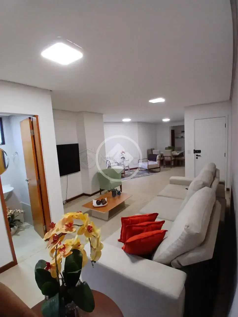 Apartamento Setor Bueno, Goiânia - GO — foto 2
