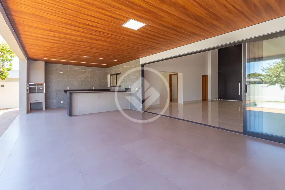 Casa 4 quartos no Setor Central, Senador Canedo — foto 4 de 6