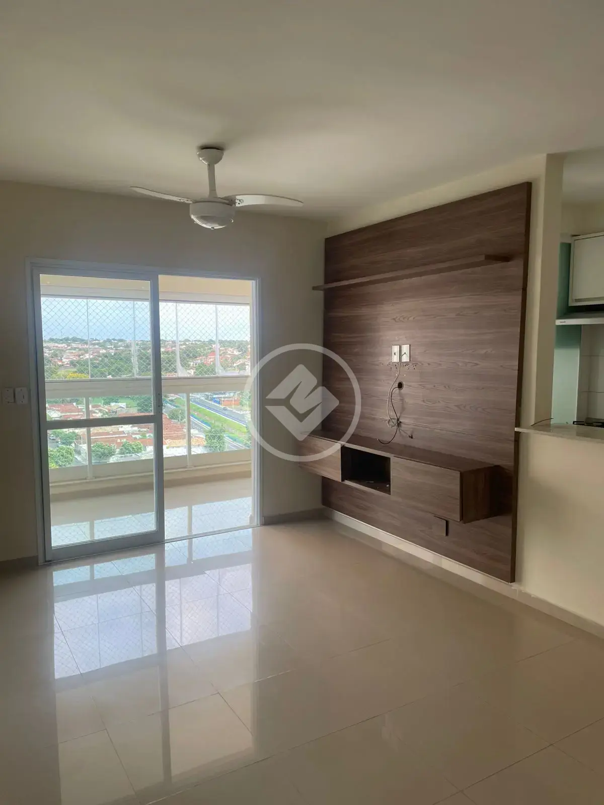 Apartamento a venda no bairro Icaray