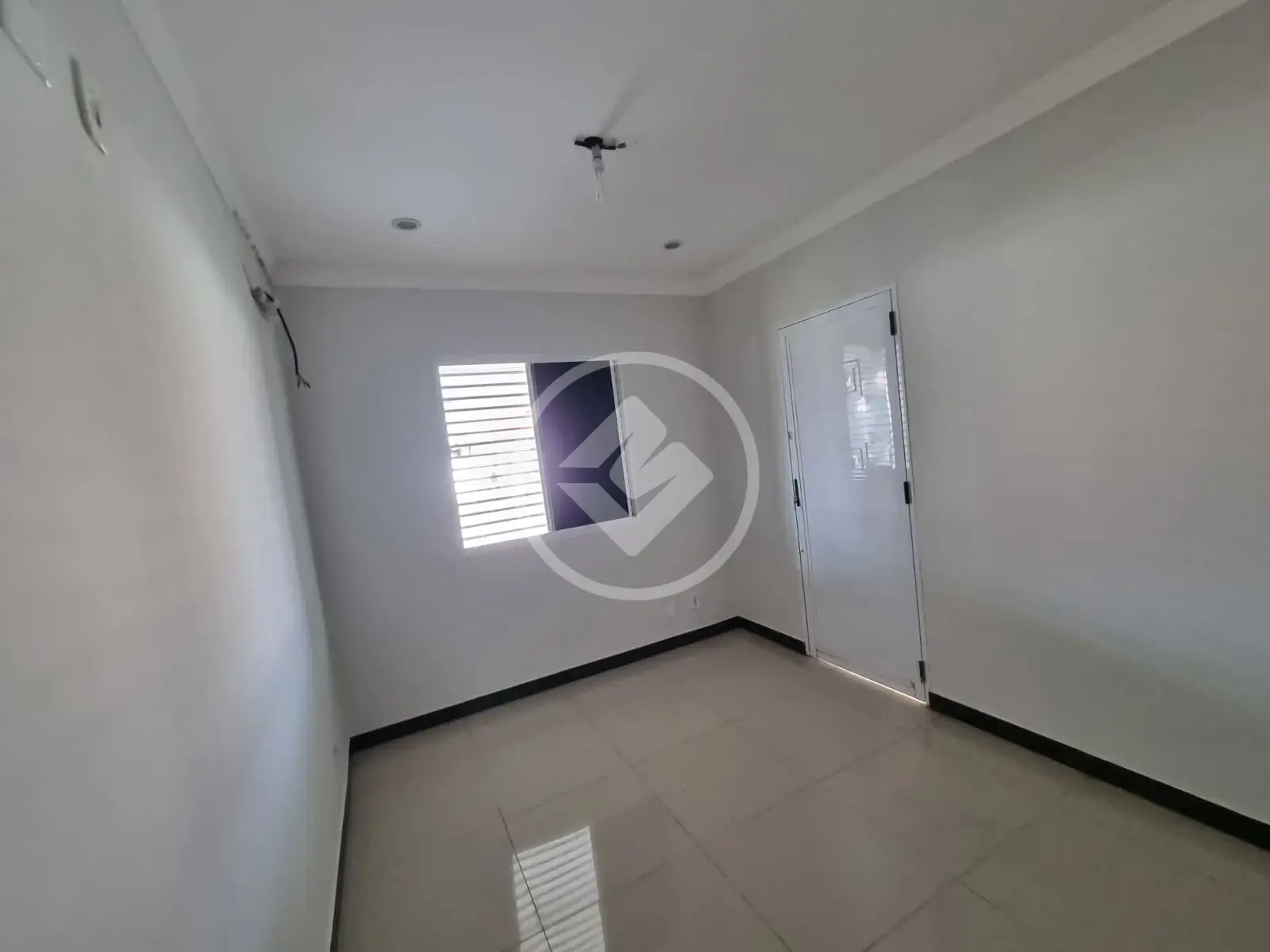 Casa Condomínio 3 quartos no JARDIM IMPERIAL II, Cuiabá — foto 4 de 6