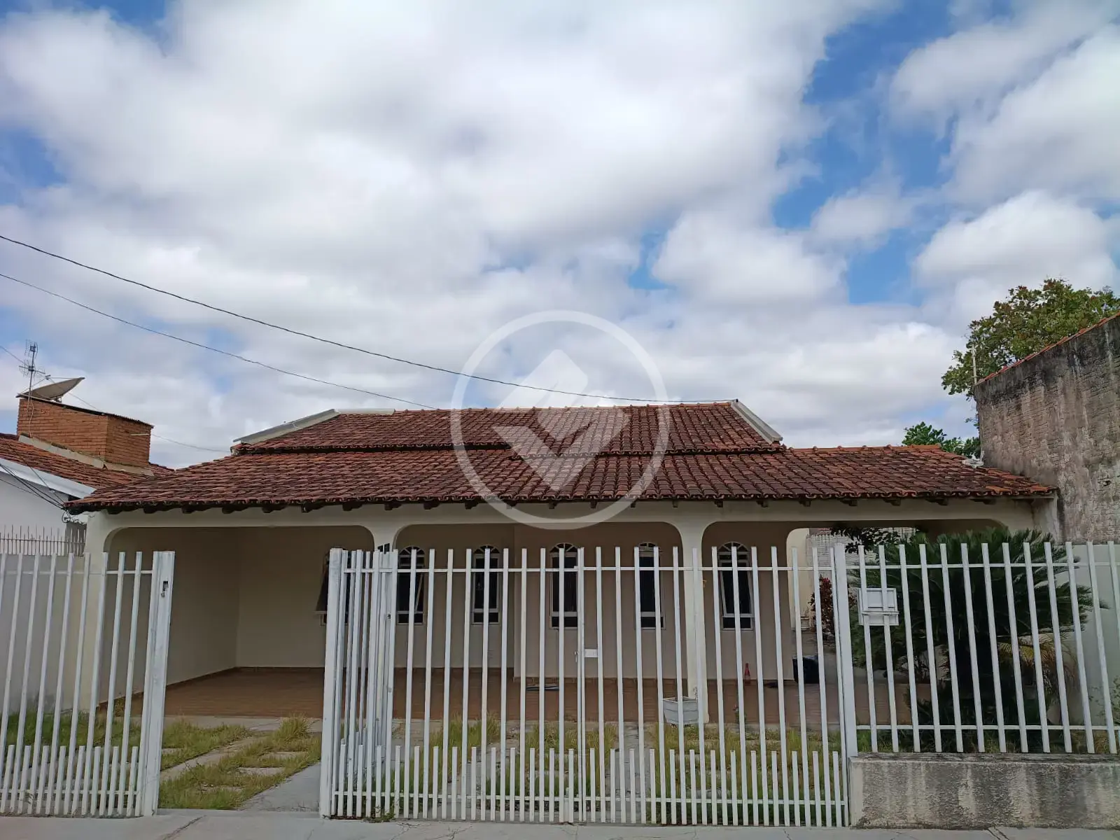 Casa 3 quartos no Morada do Ouro, Cuiabá — foto 1 de 6
