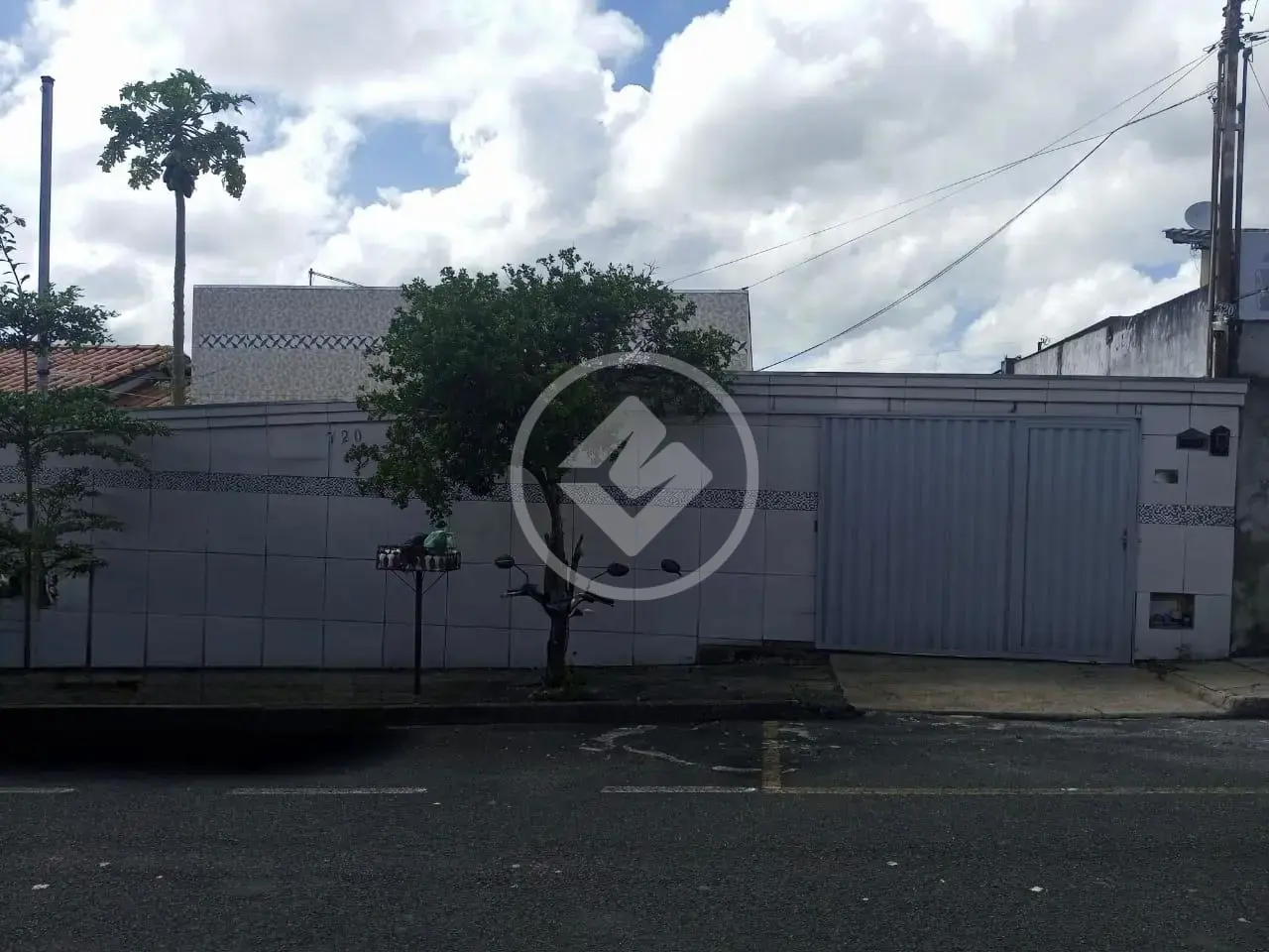 Casa Urciano Lemos, Araxá - MG — foto 1