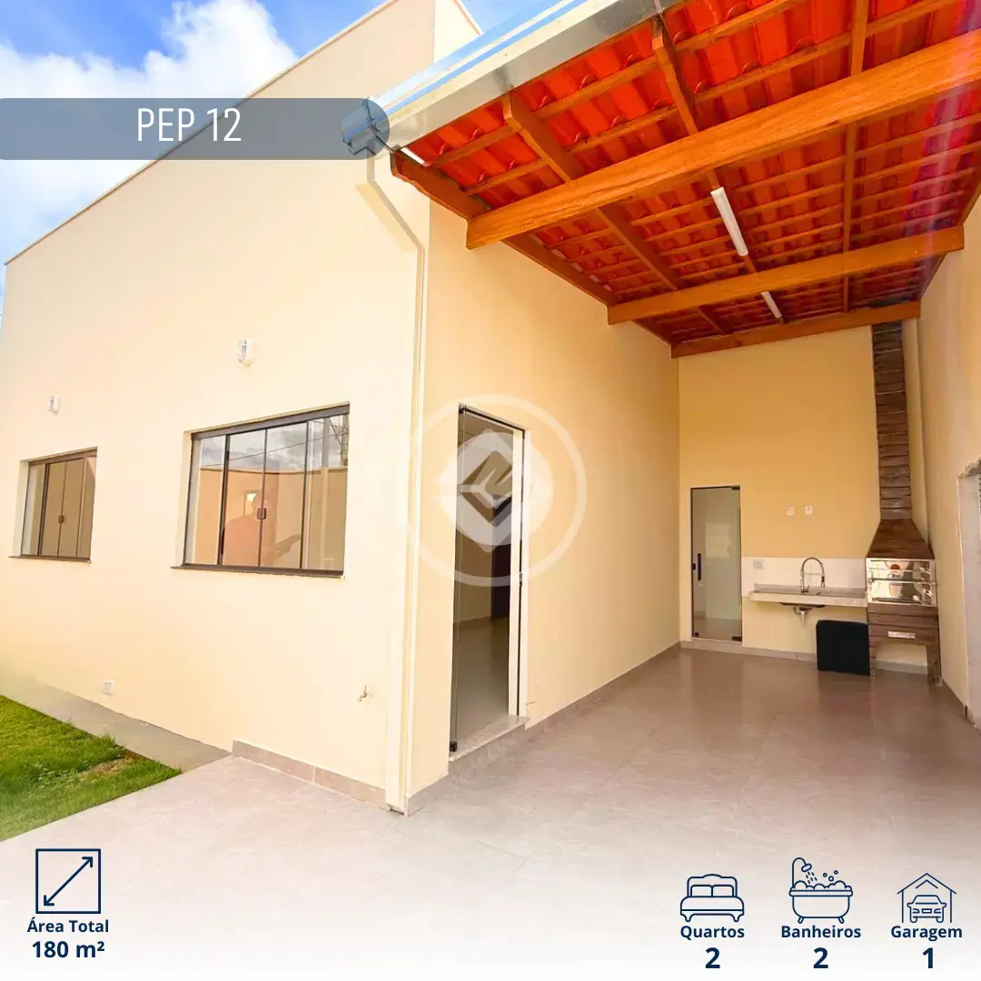 CASA MULTIFAMILIAR