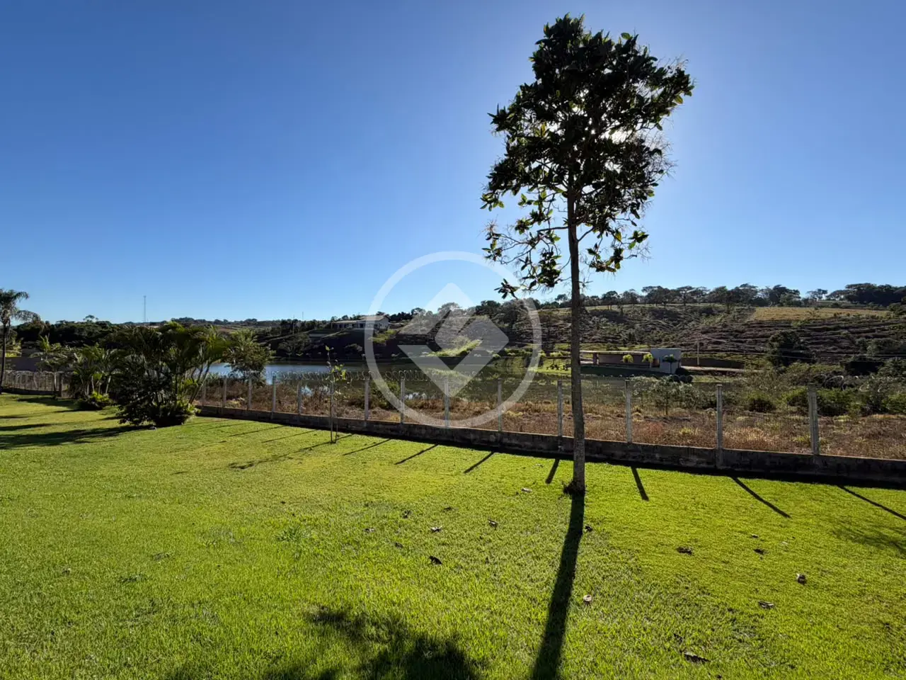 Terreno Condomínio Loteamento Residencial Villágio I, Araxá - MG — foto 1