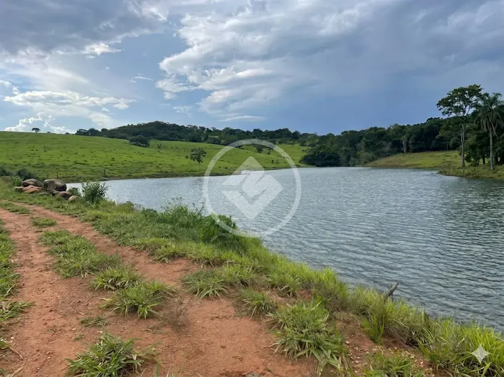 Fazenda Zona Rural, Itapaci - GO — foto 1