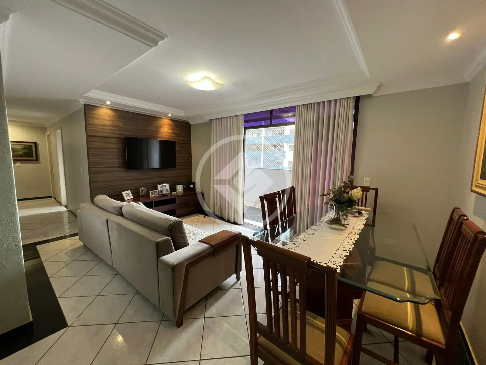 Apartamento Setor Bueno, Goiânia - GO — foto 1